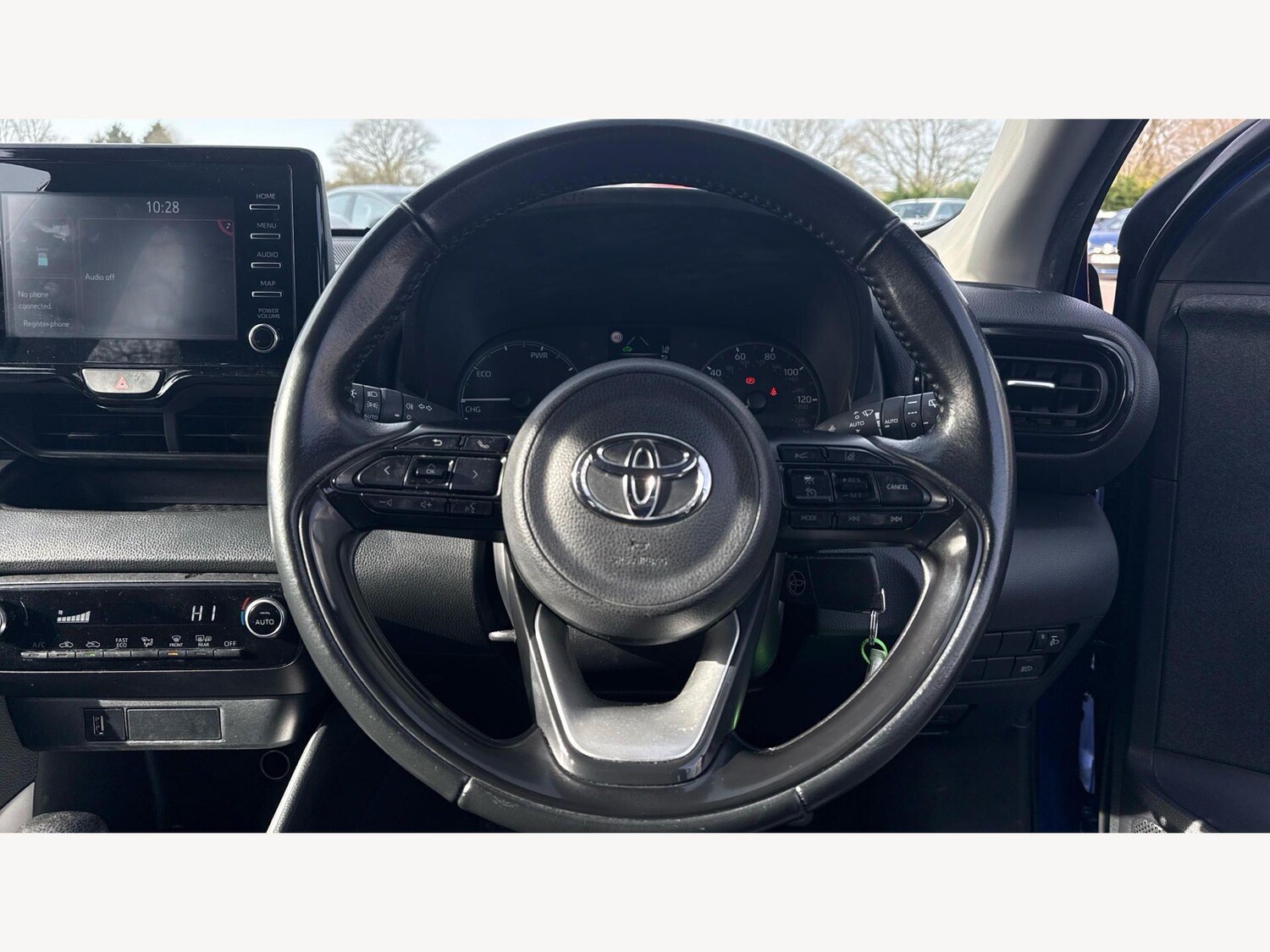 Used Toyota Yaris 2022 for sale - 77723387: Photo 8