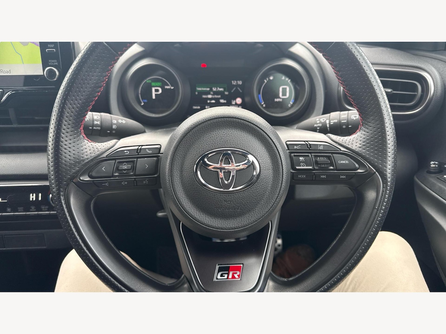 Used Toyota Yaris 2024 for sale - 77396218: Photo 10