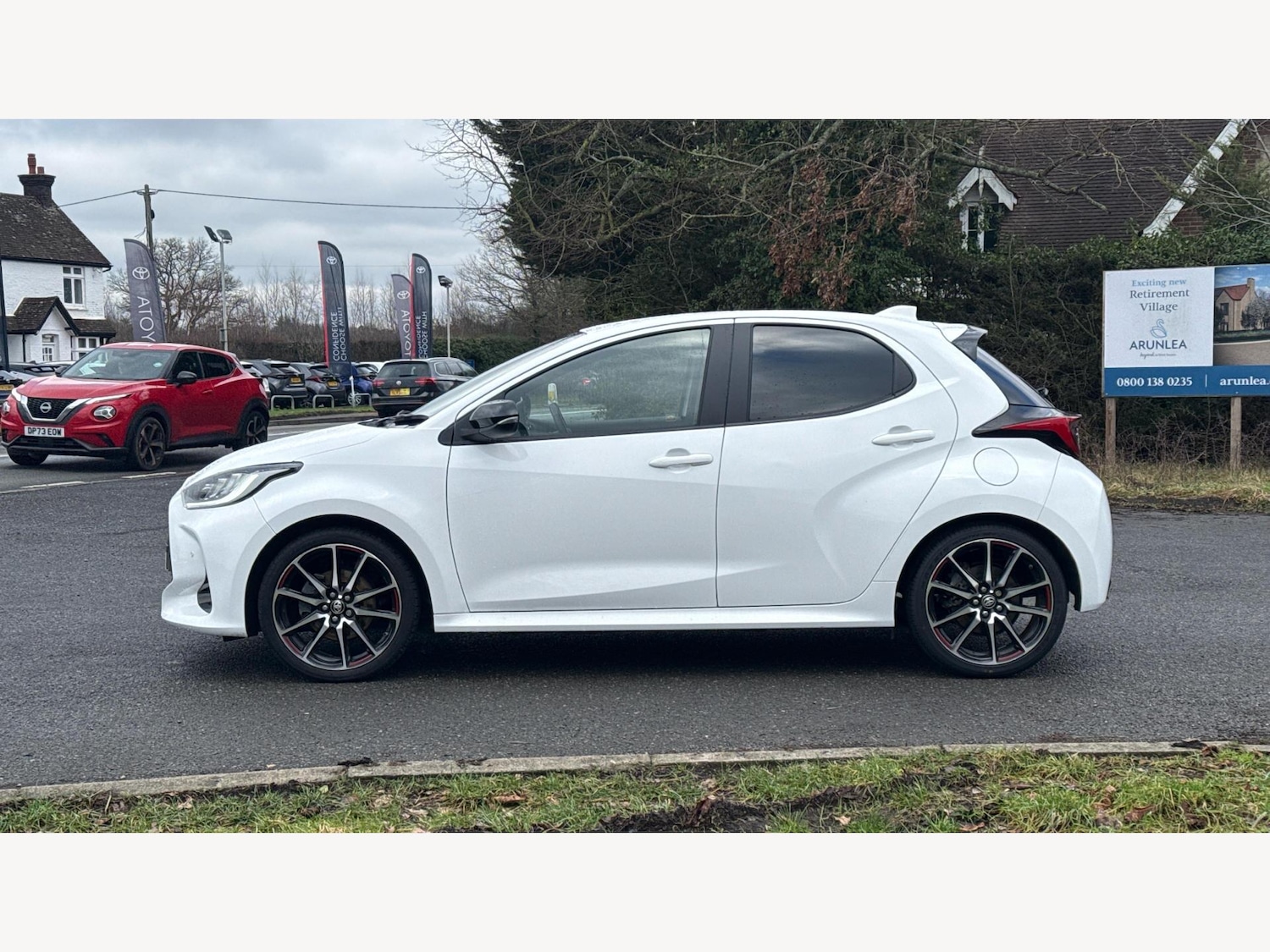 Used Toyota Yaris 2024 for sale - 77396218: Photo 19
