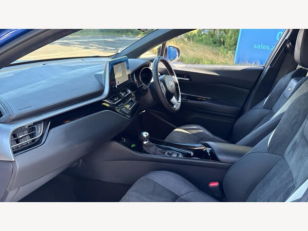Used Toyota C-HR 2022 for sale - 75431969: Photo 12