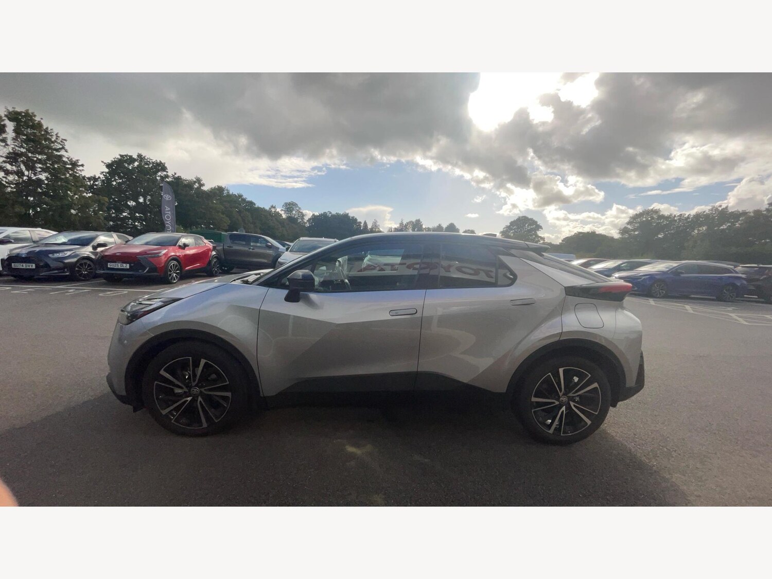 Used Toyota C-HR 2025 for sale - 77320813: Photo 19