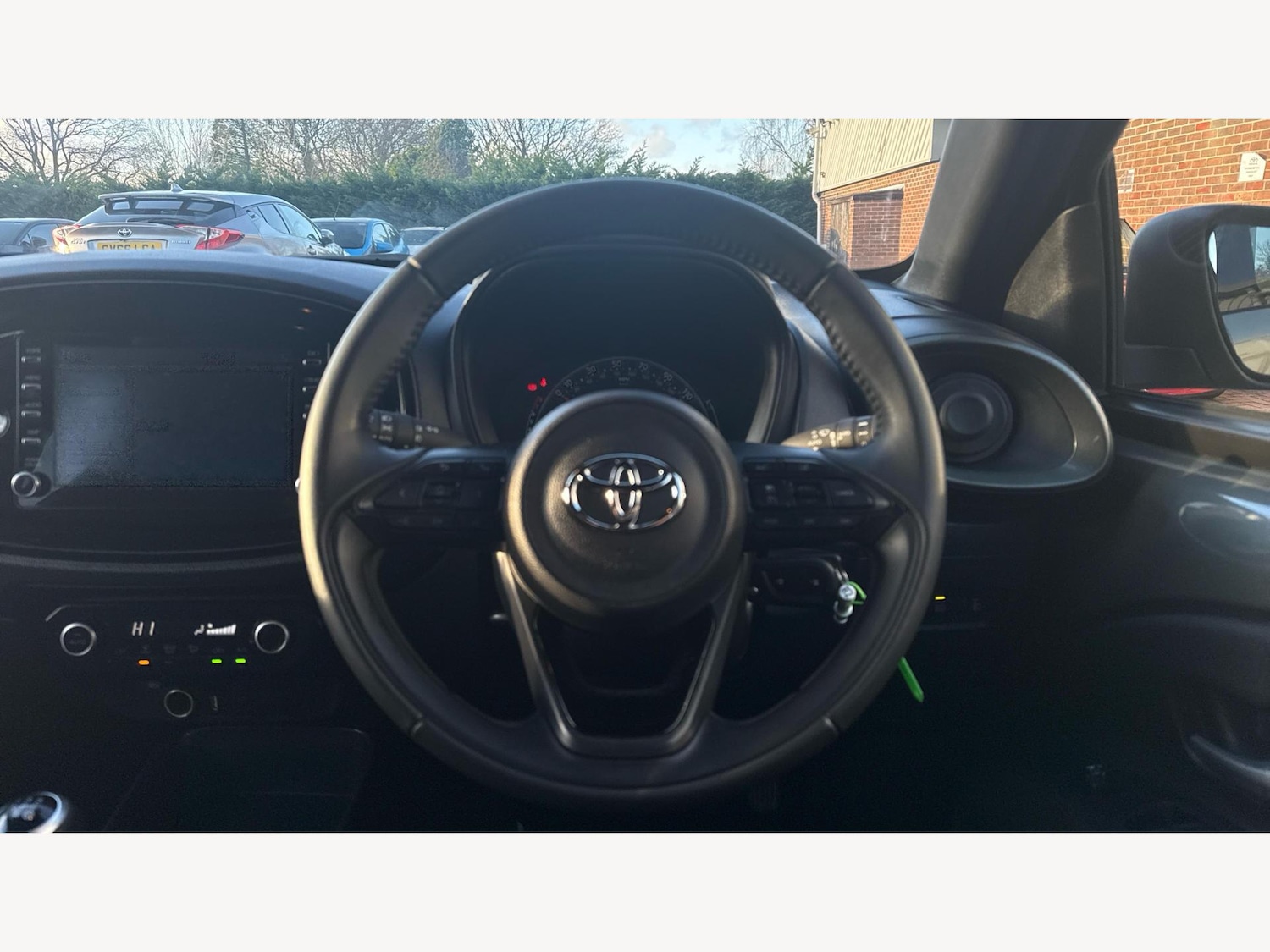 Used Toyota Aygo X 2023 for sale - 77097789: Photo 8