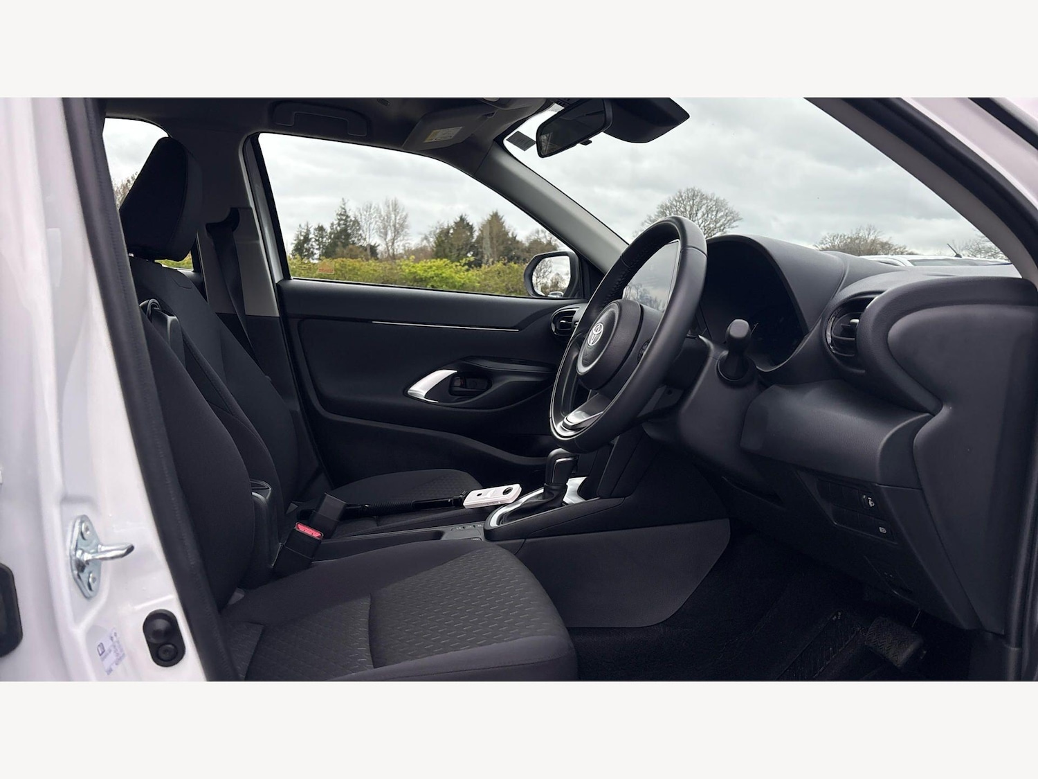 Used Toyota Yaris Cross 2025 for sale - 78072256: Photo 13