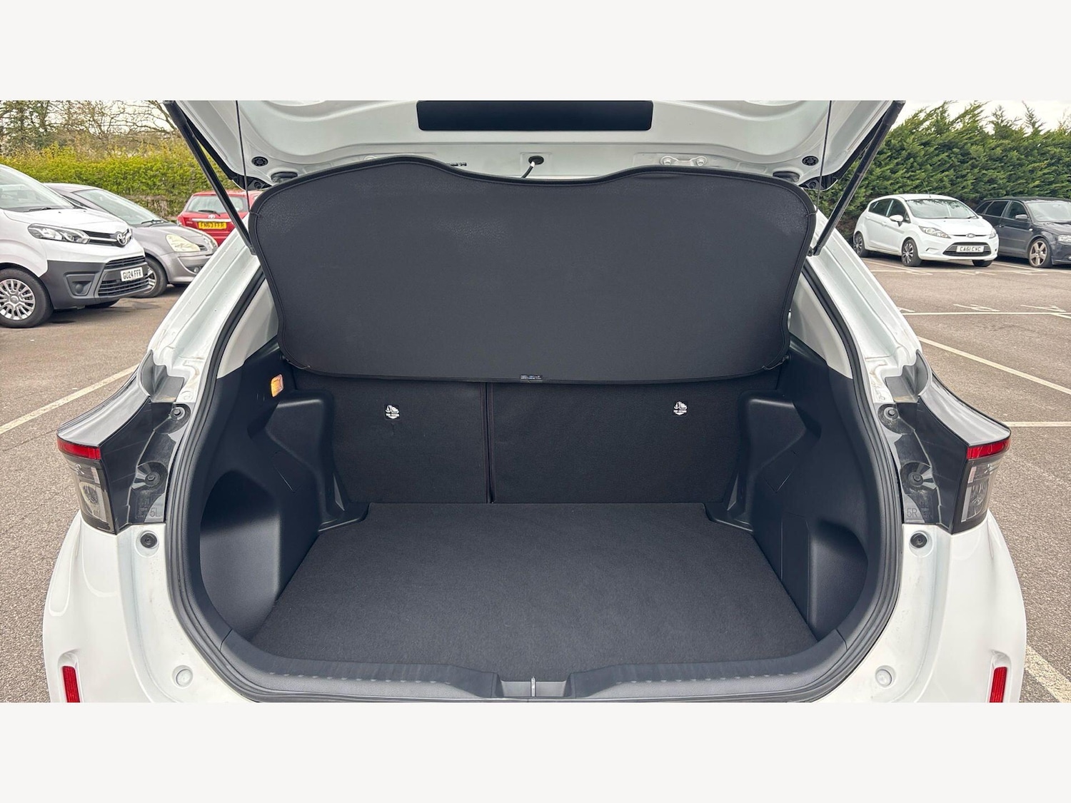 Used Toyota Yaris Cross 2025 for sale - 78072256: Photo 16