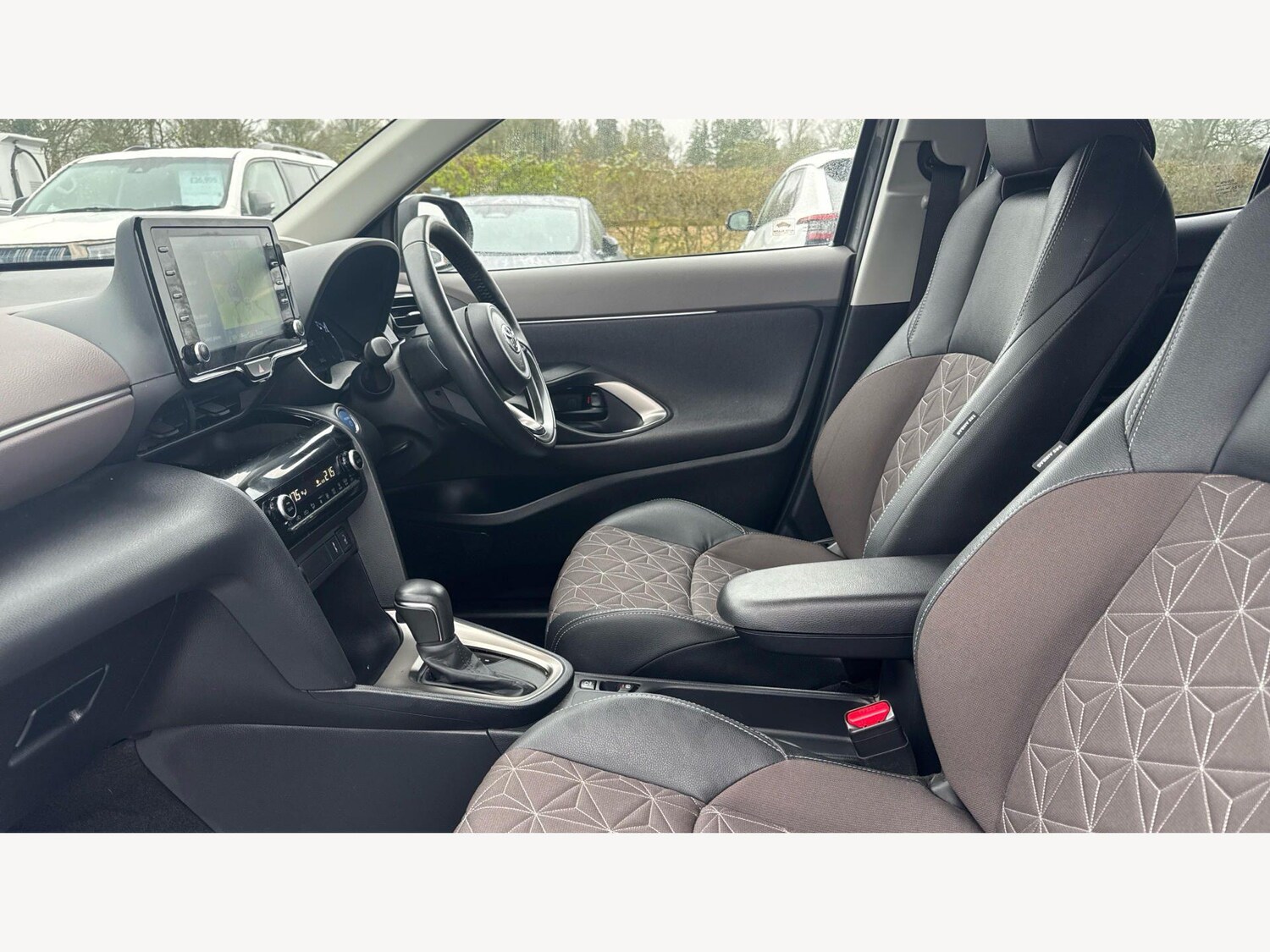 Used Toyota Yaris Cross 2023 for sale - 78058546: Photo 12