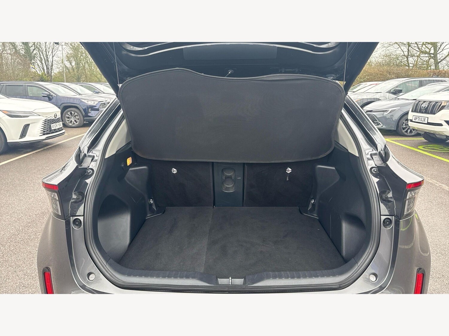 Used Toyota Yaris Cross 2023 for sale - 78058546: Photo 16