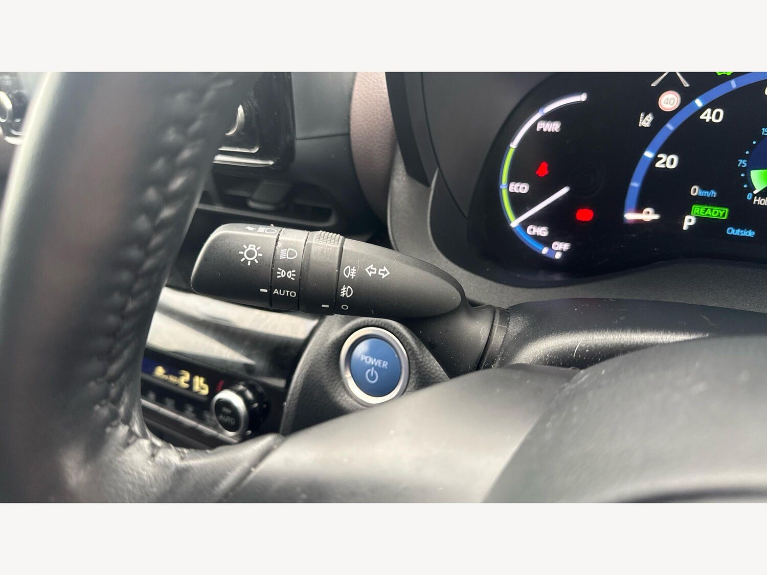 Used Toyota Yaris Cross 2023 for sale - 78058546: Photo 30