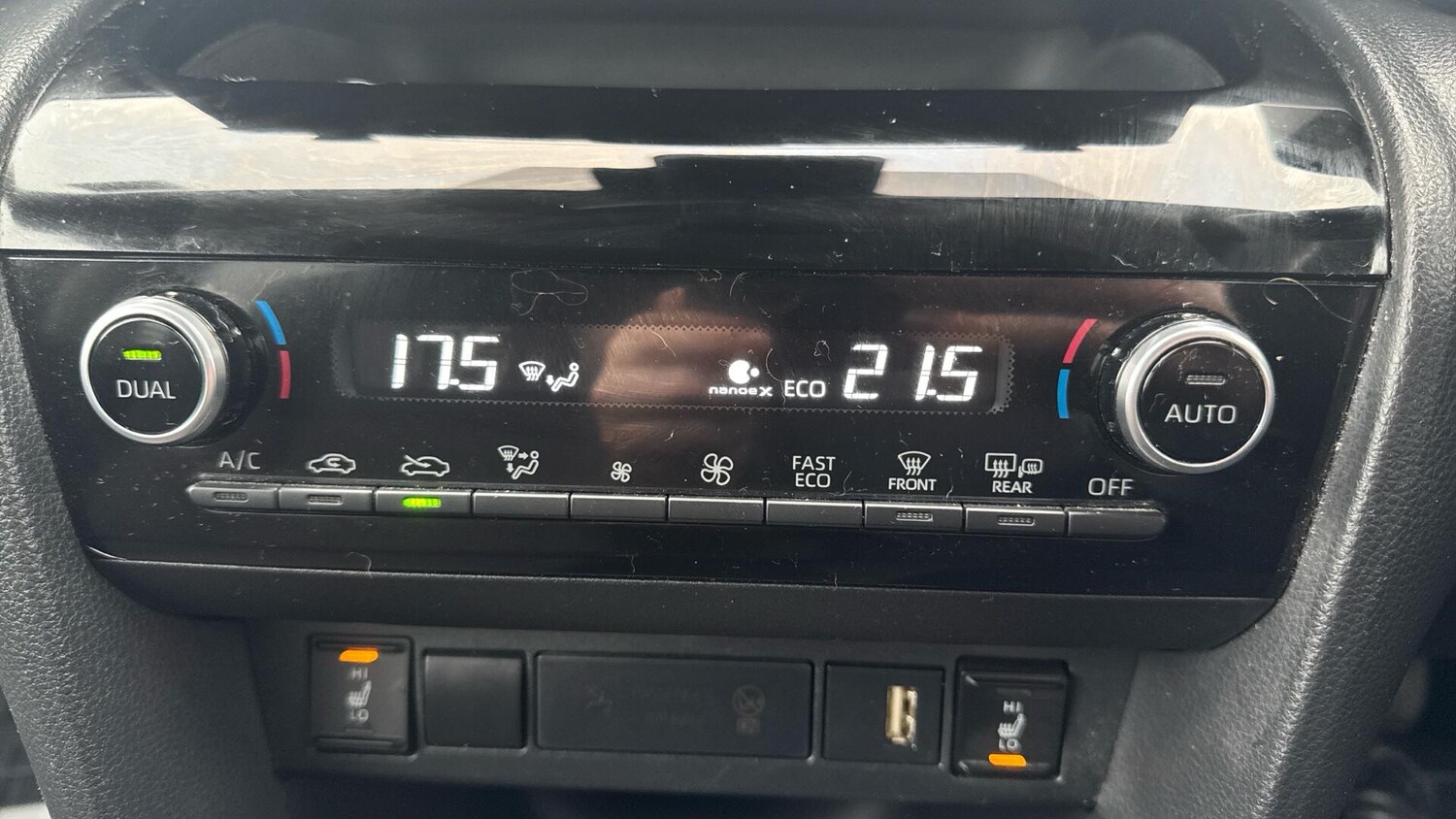 Used Toyota Yaris Cross 2023 for sale - 78058546: Photo 33