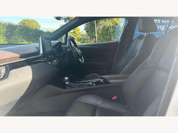 Used Toyota C-HR 2019 for sale - 76227314: Photo 12