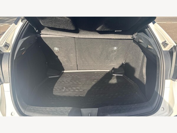 Used Toyota C-HR 2019 for sale - 76227314: Photo 16