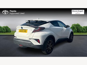 Used Toyota C-HR 2019 for sale - 76227314: Photo 2
