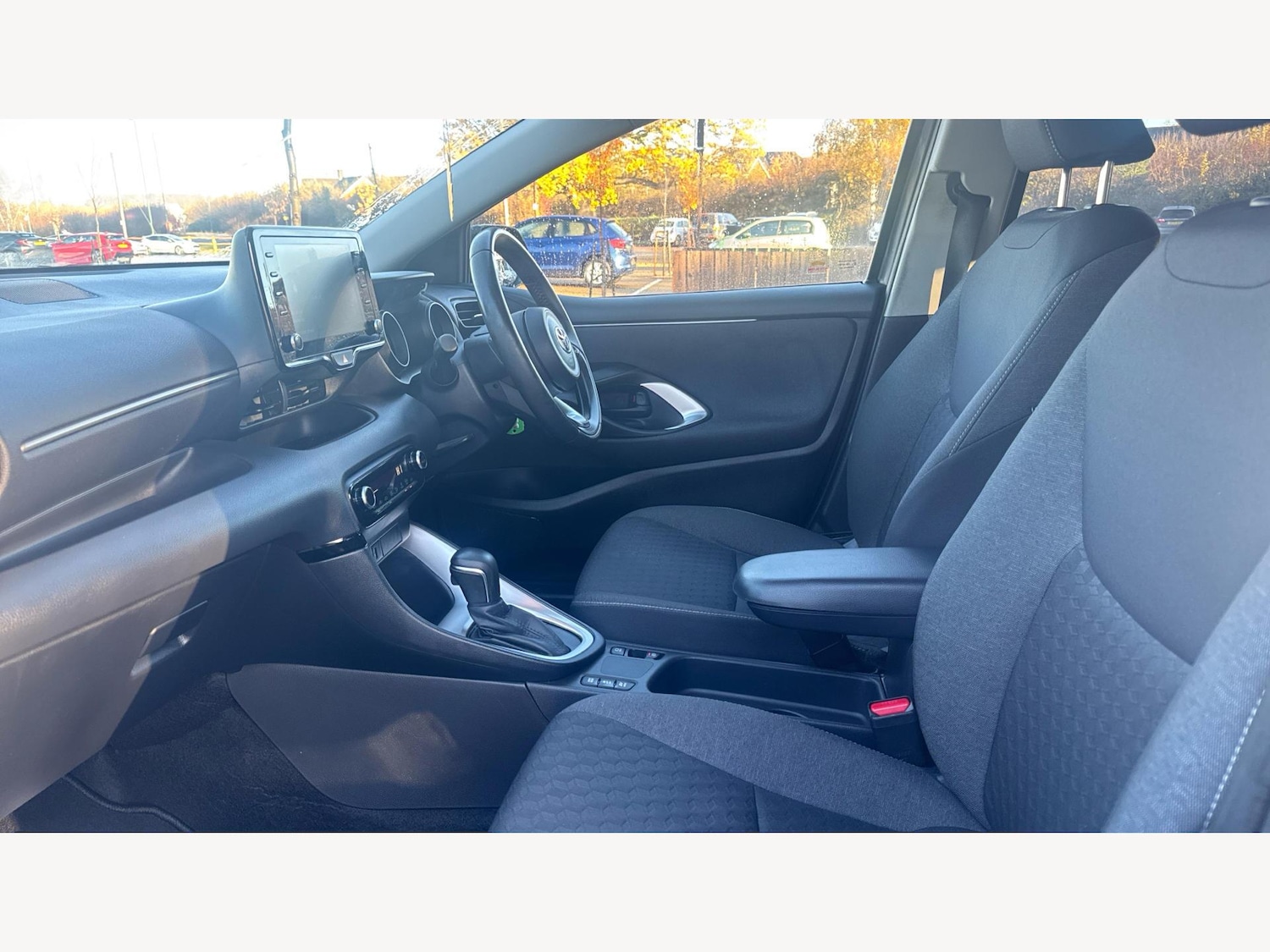 Used Toyota Yaris 2022 for sale - 76839616: Photo 12