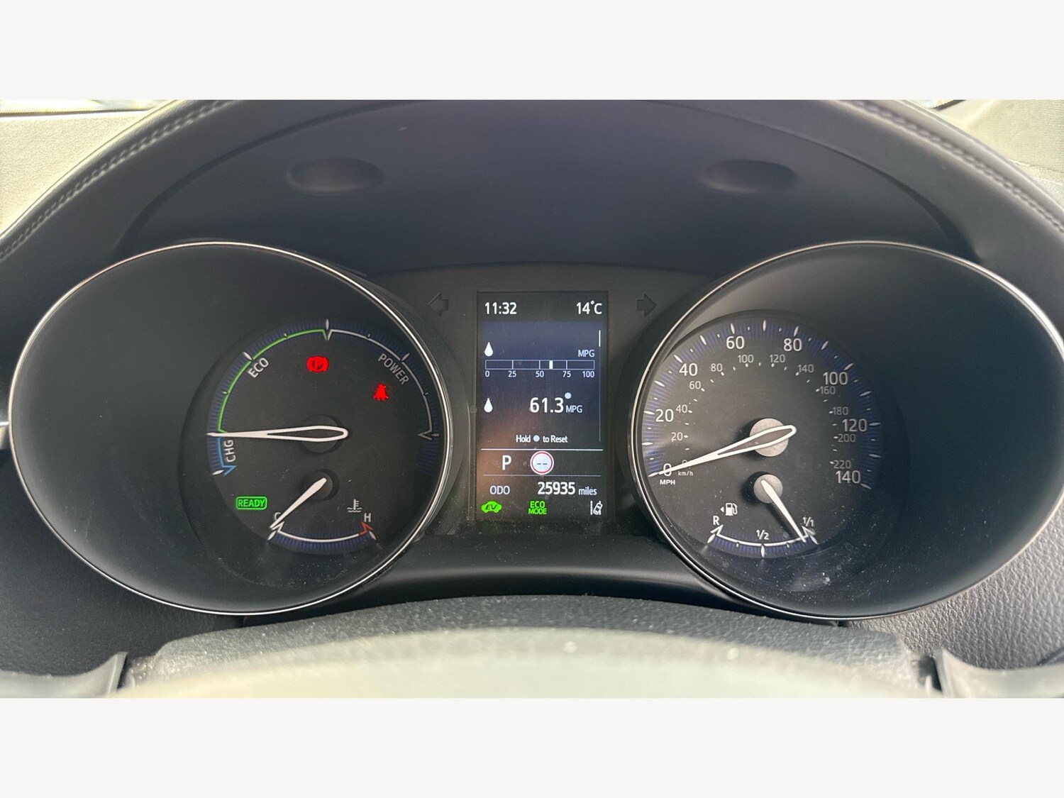 Used Toyota C-HR 2023 for sale - 76399210: Photo 11