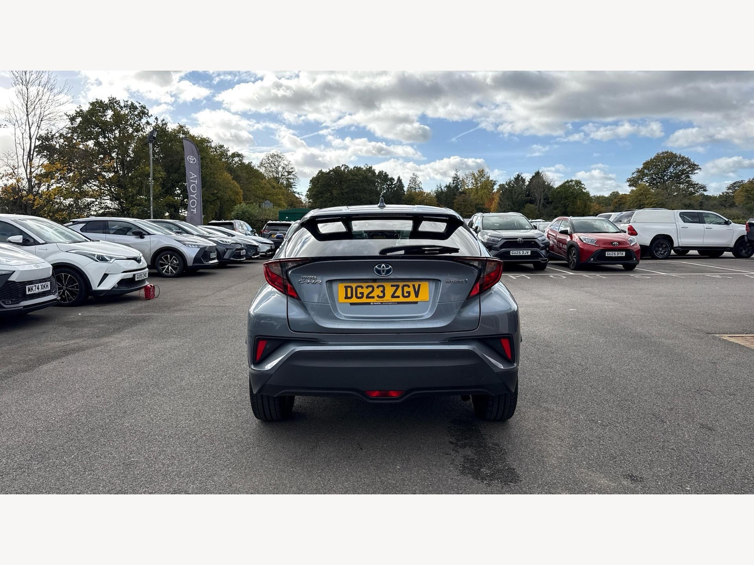 Used Toyota C-HR 2023 for sale - 76399210: Photo 21