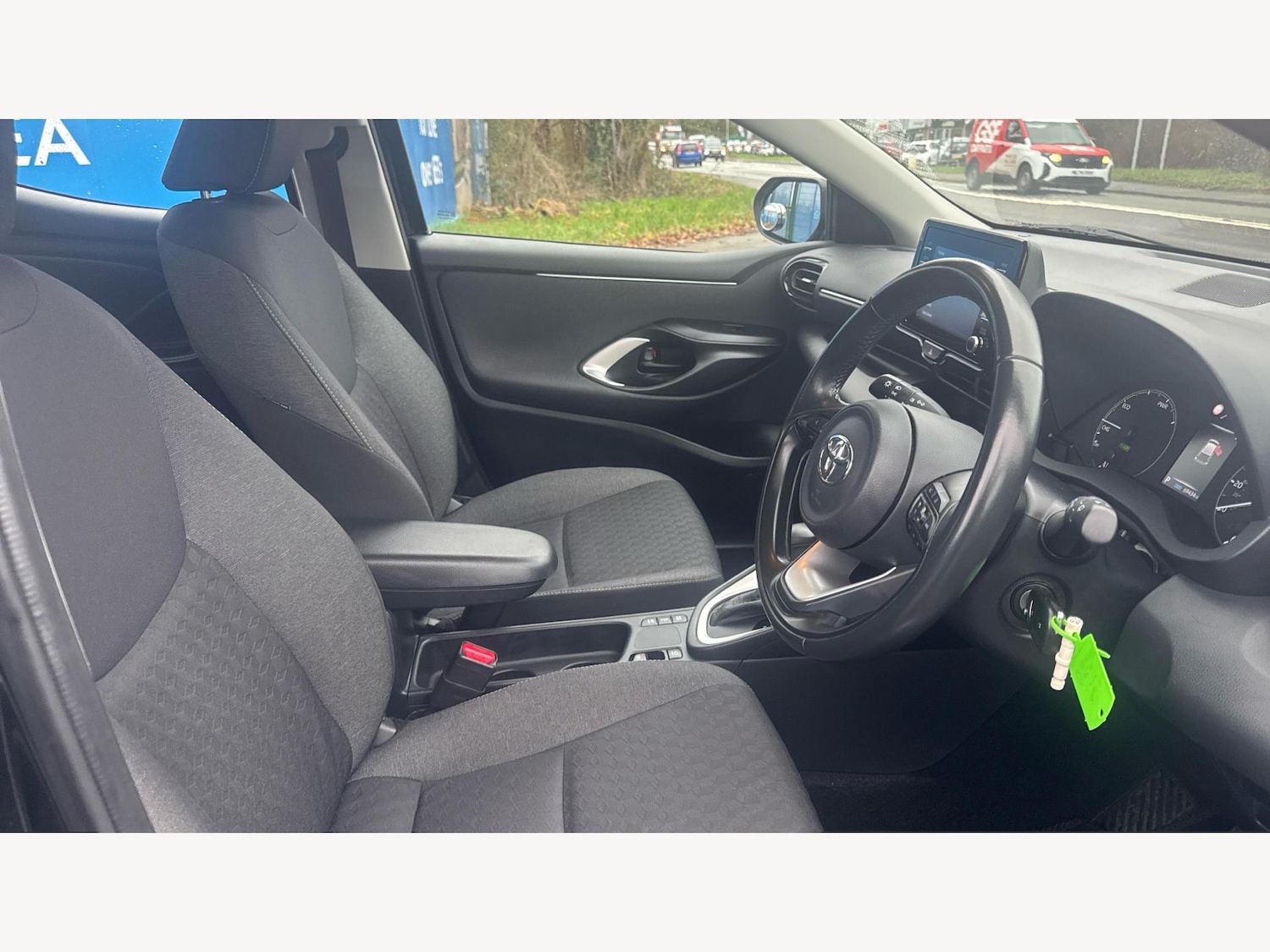 Used Toyota Yaris 2022 for sale - 77624835: Photo 13