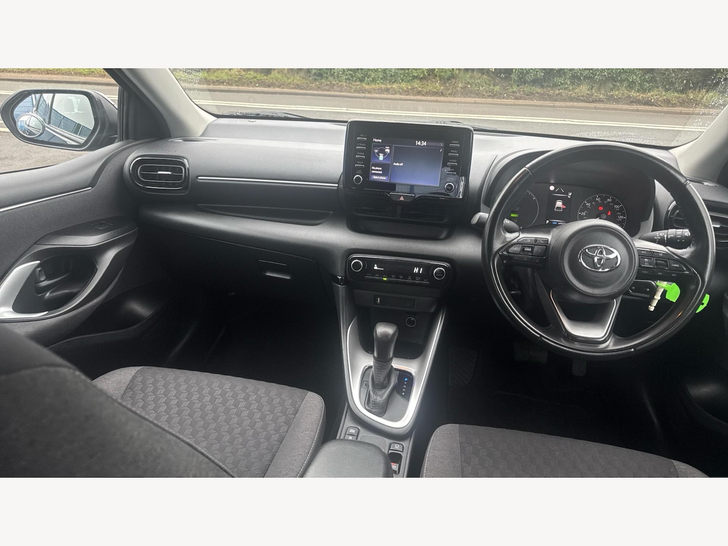 Used Toyota Yaris 2022 for sale - 77624835: Photo 7