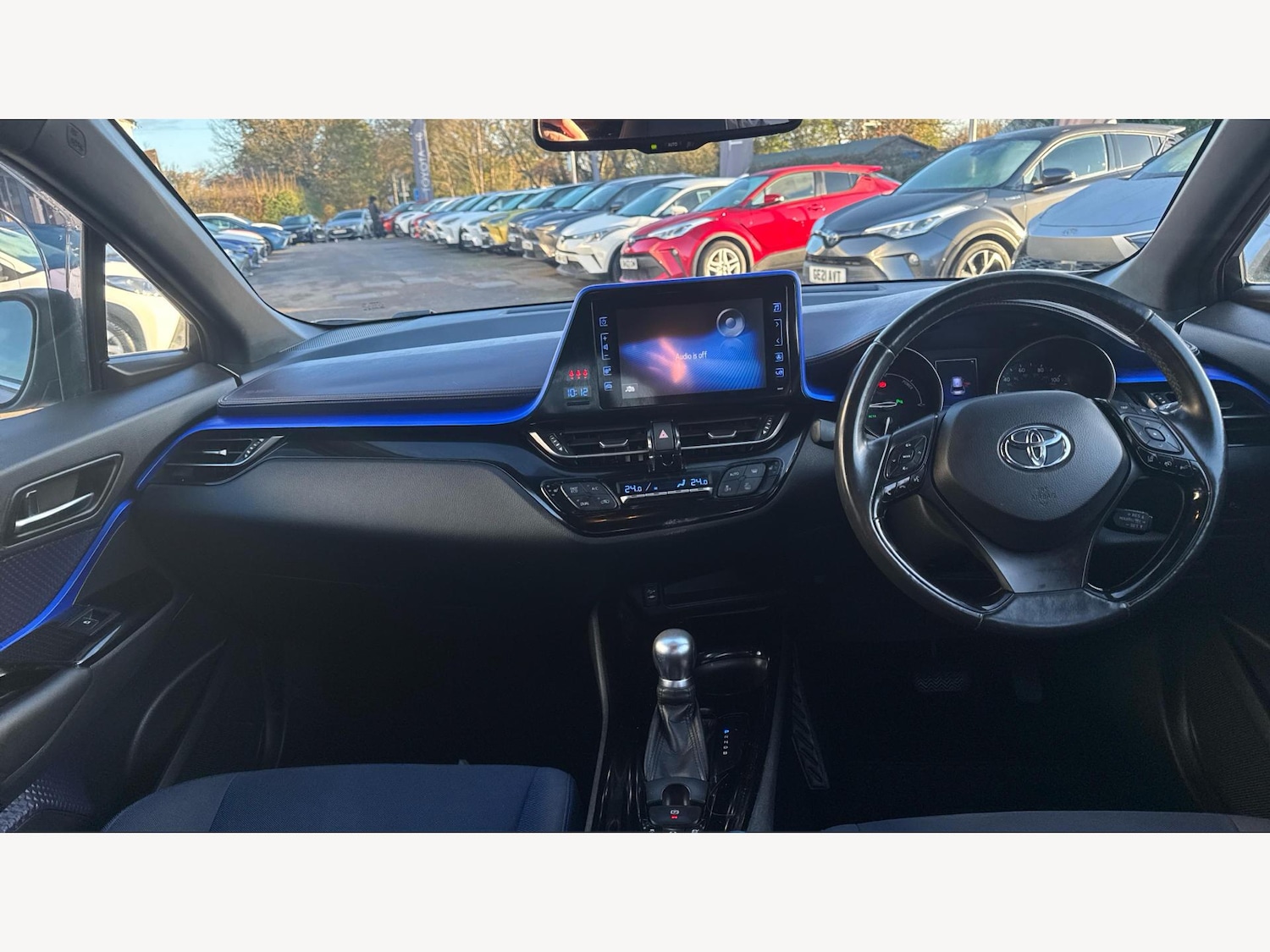 Used Toyota C-HR 2017 for sale - 77097719: Photo 7