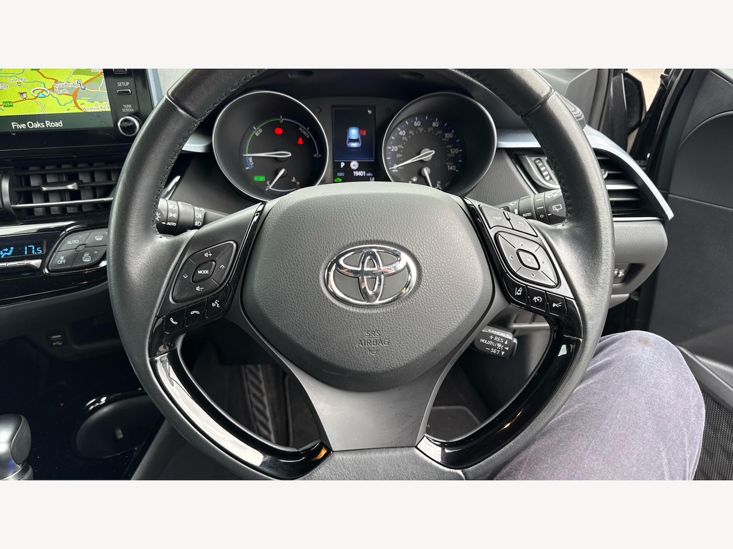 Used Toyota C-HR 2021 for sale - 76425049: Photo 10