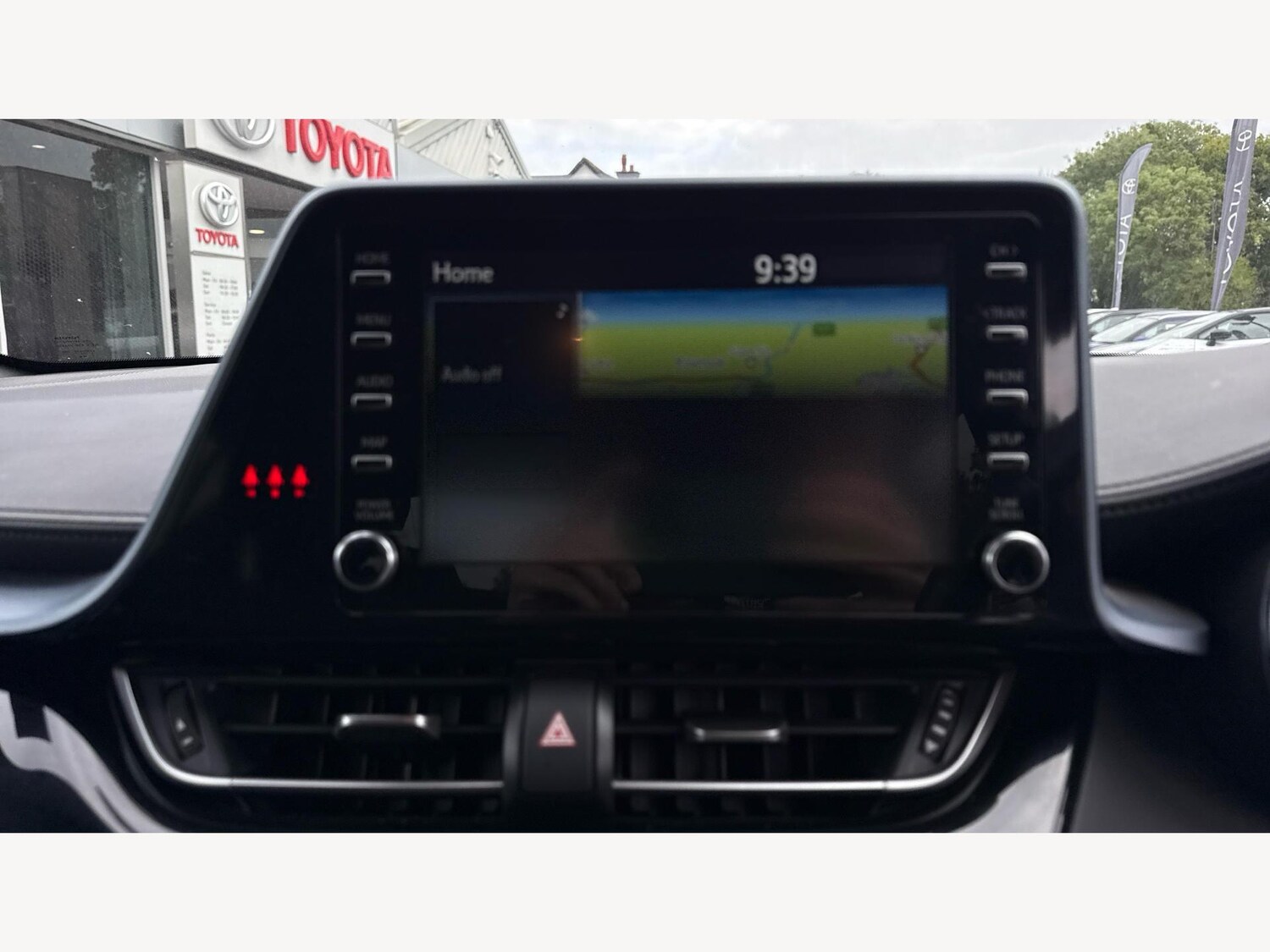 Used Toyota C-HR 2021 for sale - 76425049: Photo 9