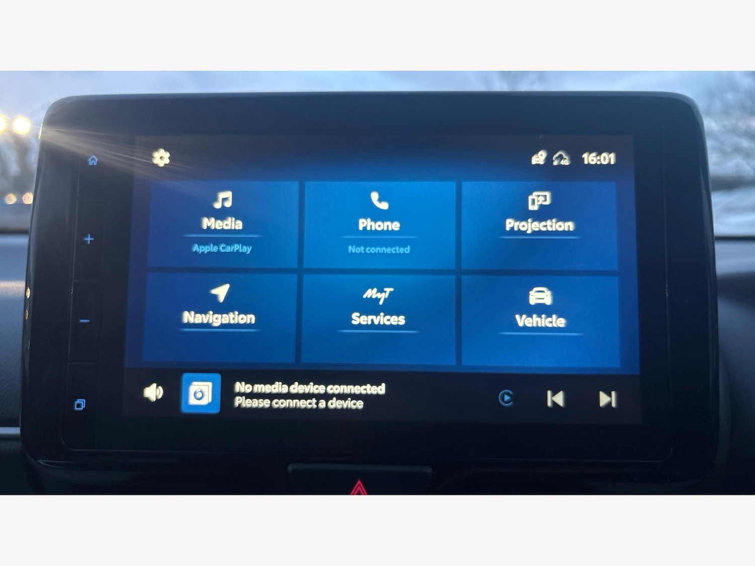 Used Toyota Yaris 2023 for sale - 77081812: Photo 9