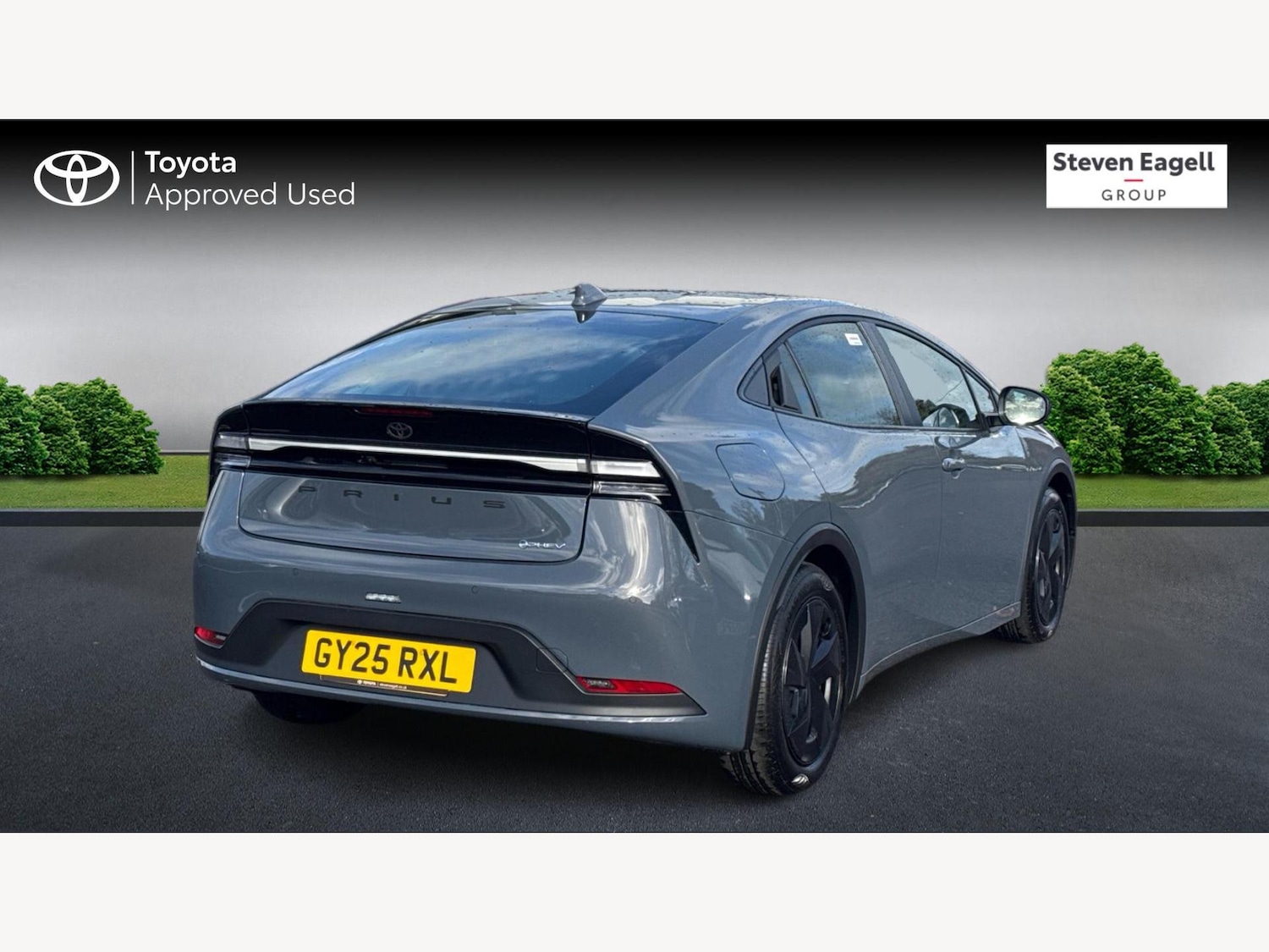 Used Toyota Prius for sale - 77166982: Photo 2