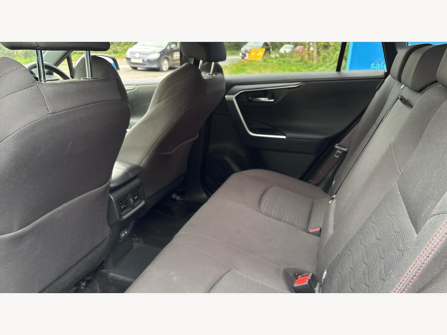 Used Toyota RAV4 2023 for sale - 76152412: Photo 15