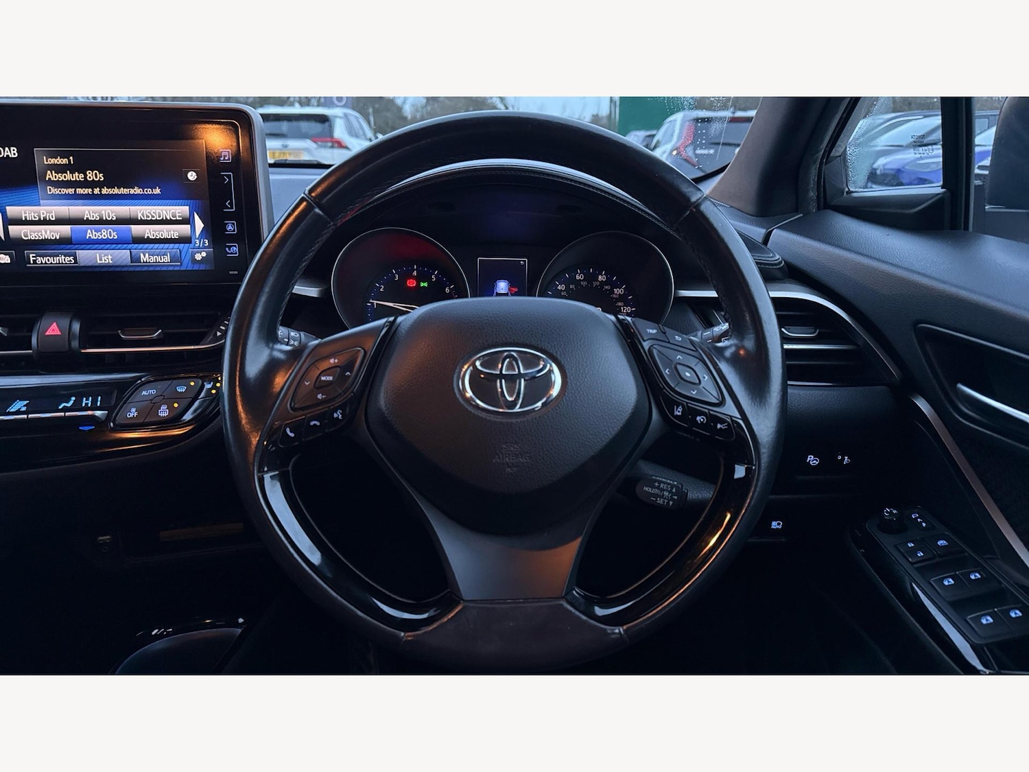Used Toyota C-HR for sale - 77625553: Photo 8