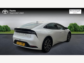 Used Toyota Prius 2025 for sale - 76108407: Photo 2