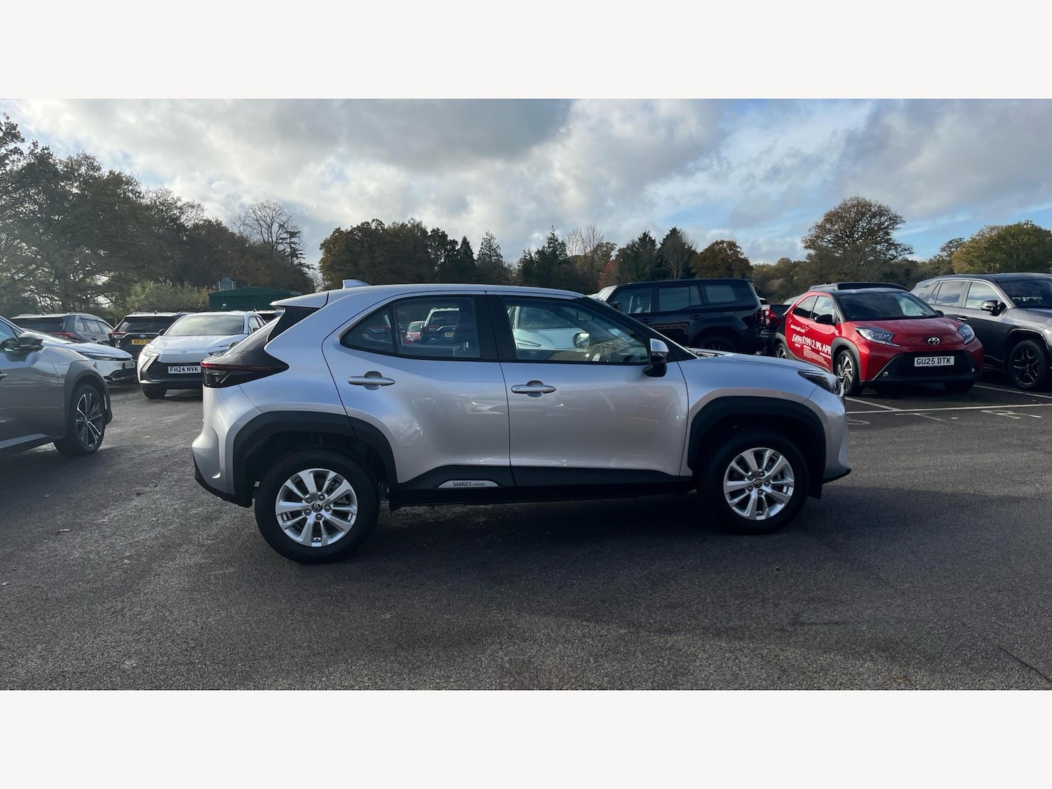 Used Toyota Yaris Cross 2022 for sale - 76607901: Photo 18