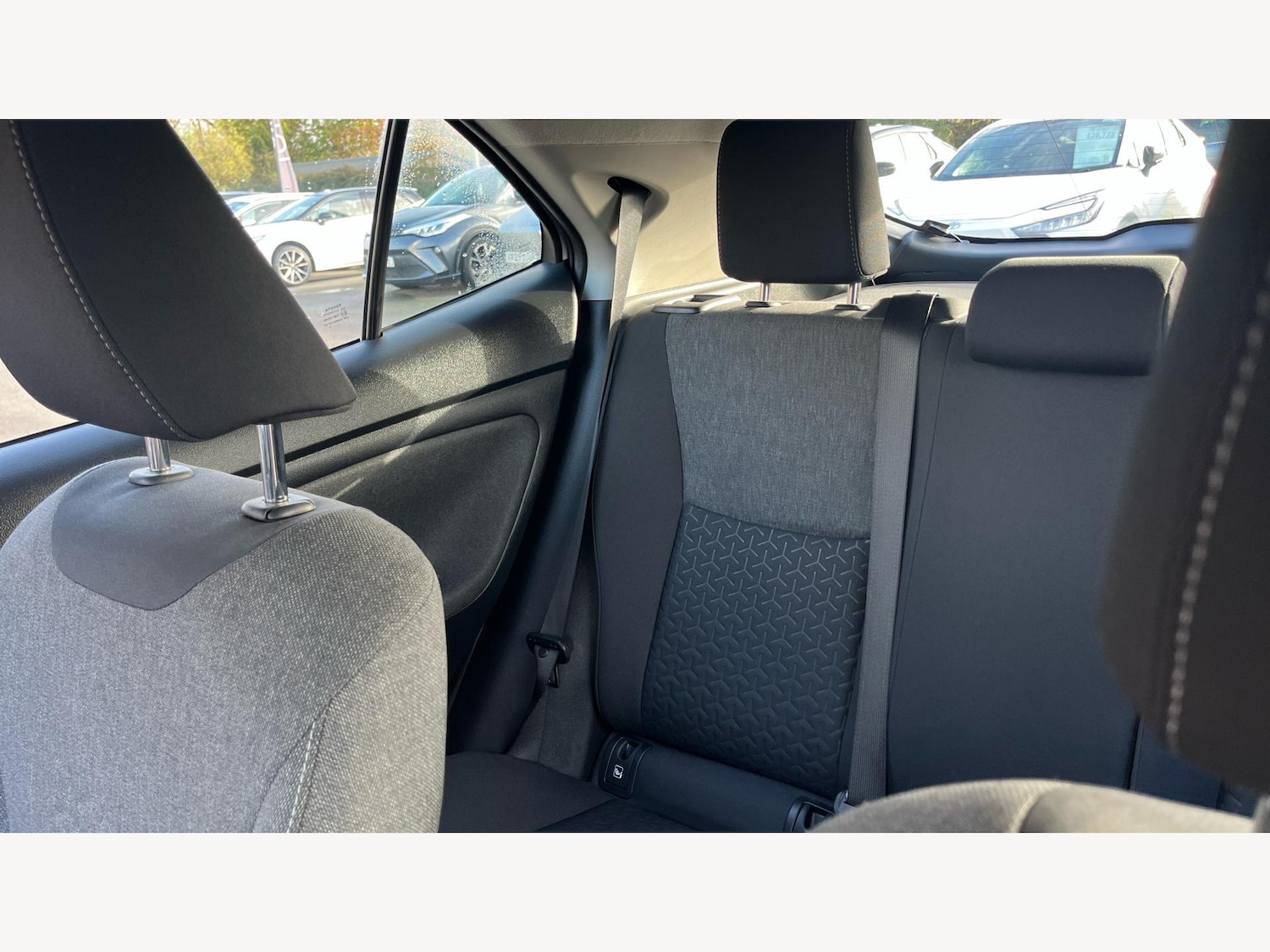 Used Toyota Yaris Cross 2022 for sale - 76607901: Photo 23