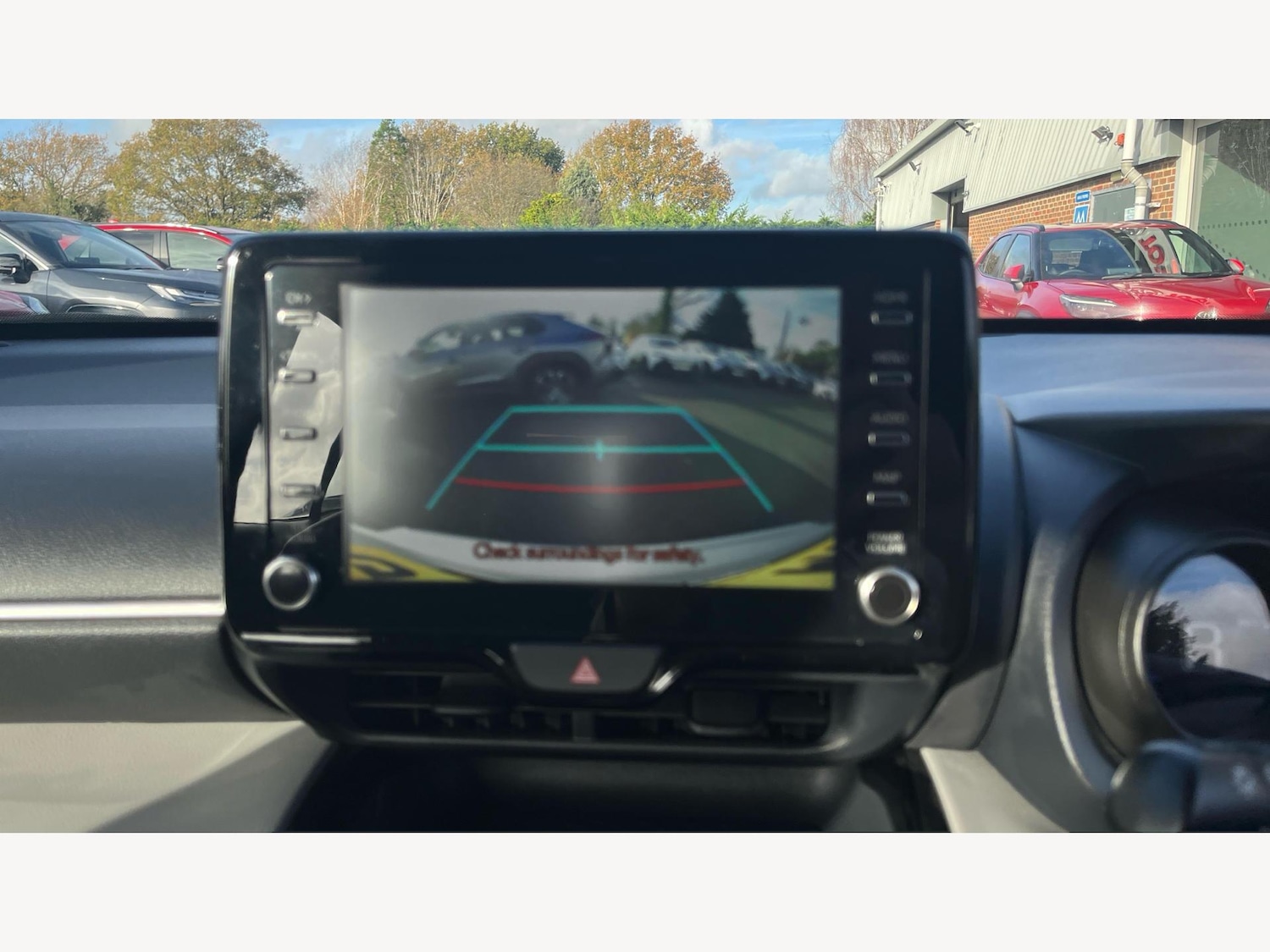 Used Toyota Yaris Cross 2022 for sale - 76607901: Photo 28