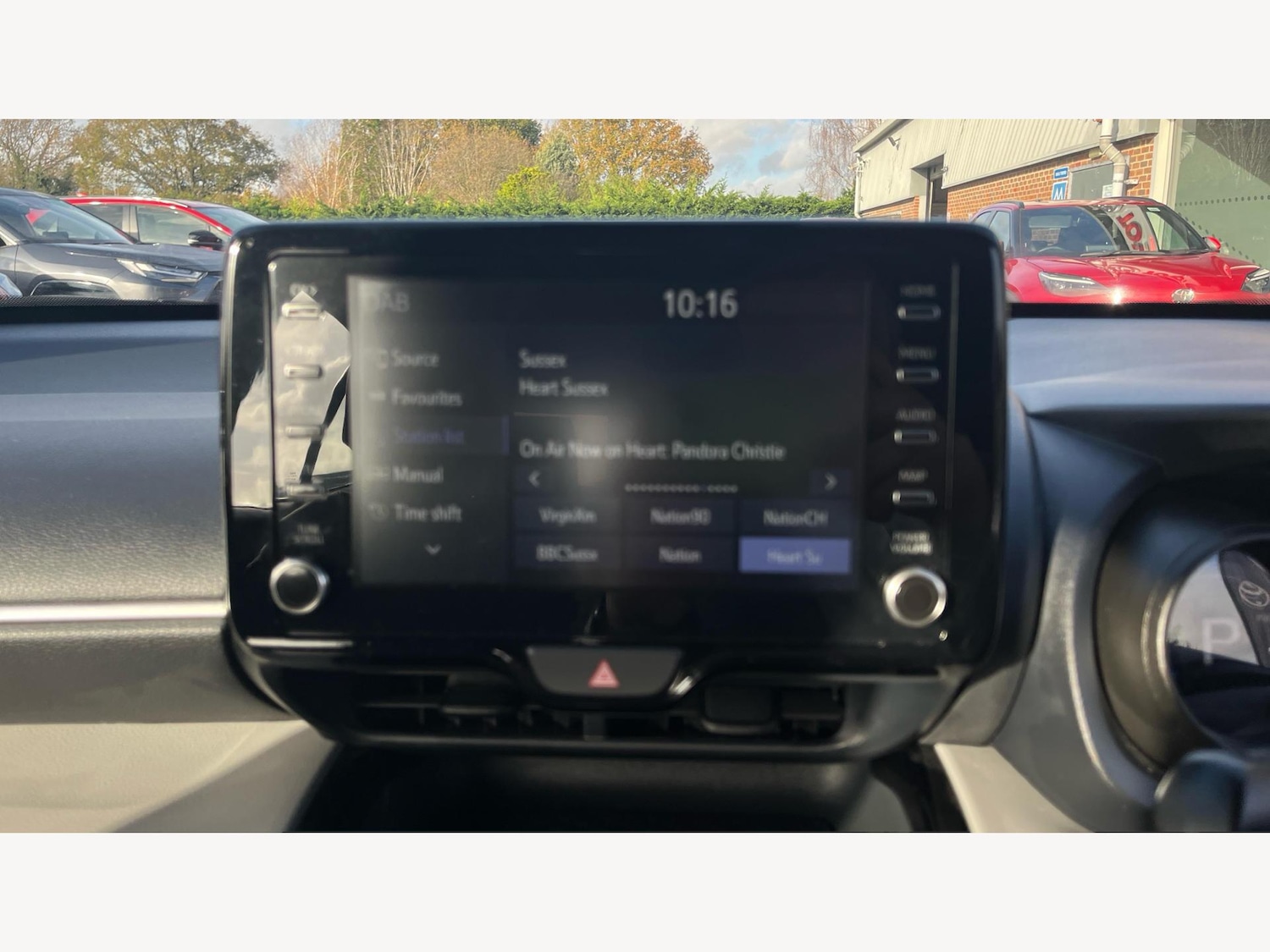 Used Toyota Yaris Cross 2022 for sale - 76607901: Photo 31