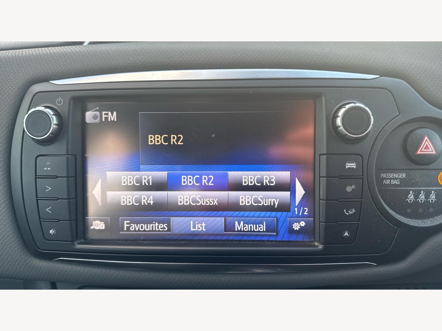 Used Toyota Yaris 2015 for sale - 77057634: Photo 25