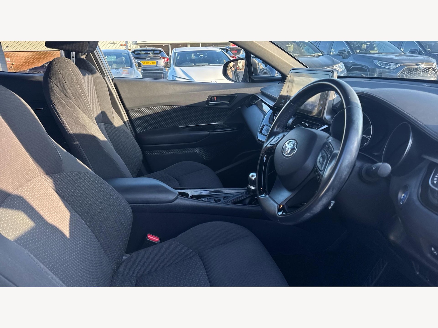 Used Toyota C-HR 2018 for sale - 77097597: Photo 13