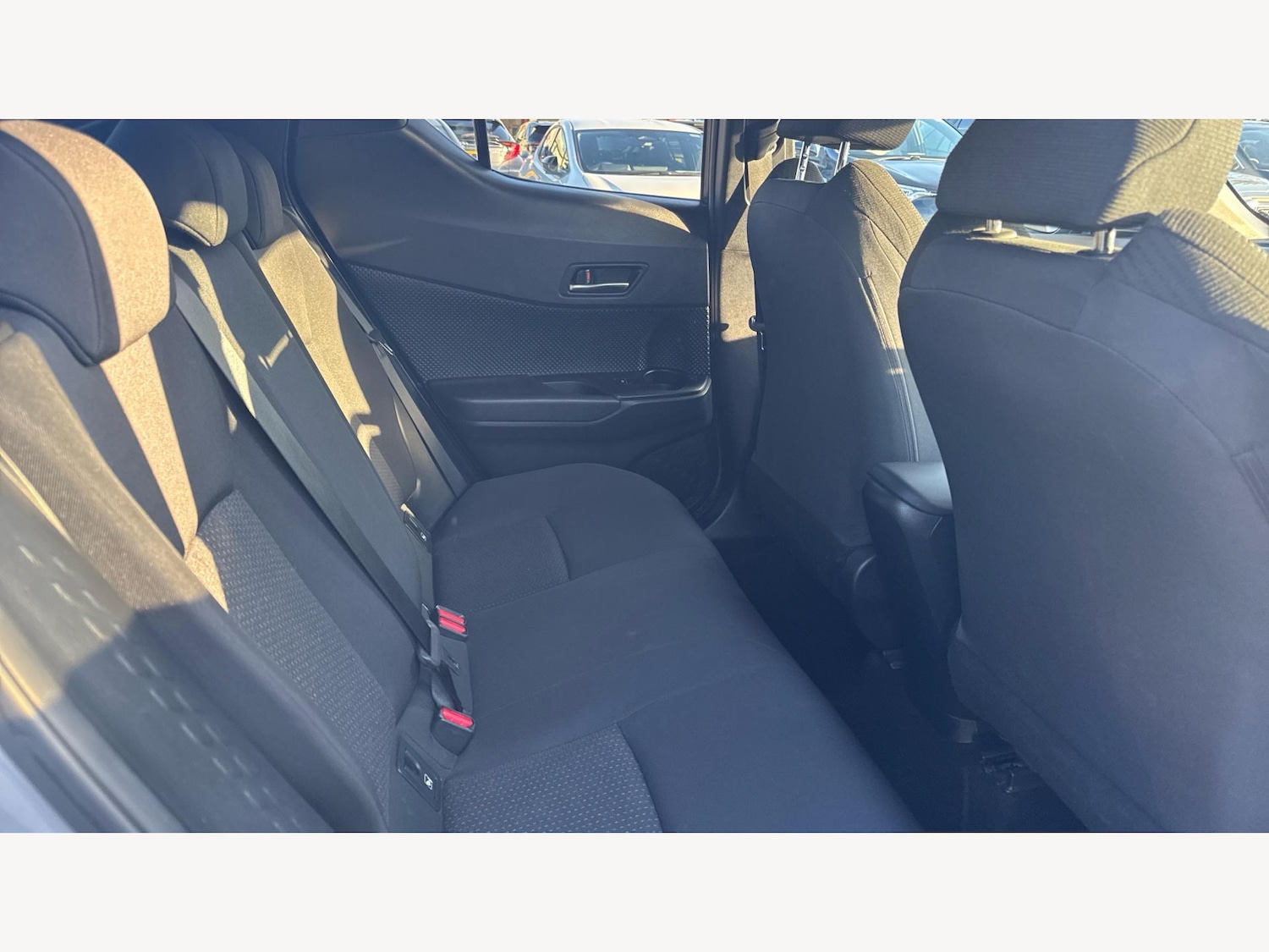 Used Toyota C-HR 2018 for sale - 77097597: Photo 14