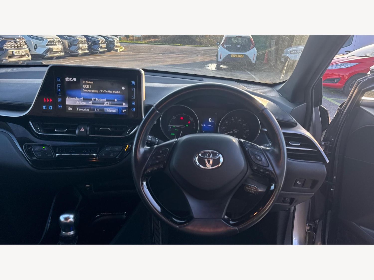 Used Toyota C-HR 2018 for sale - 77097597: Photo 8