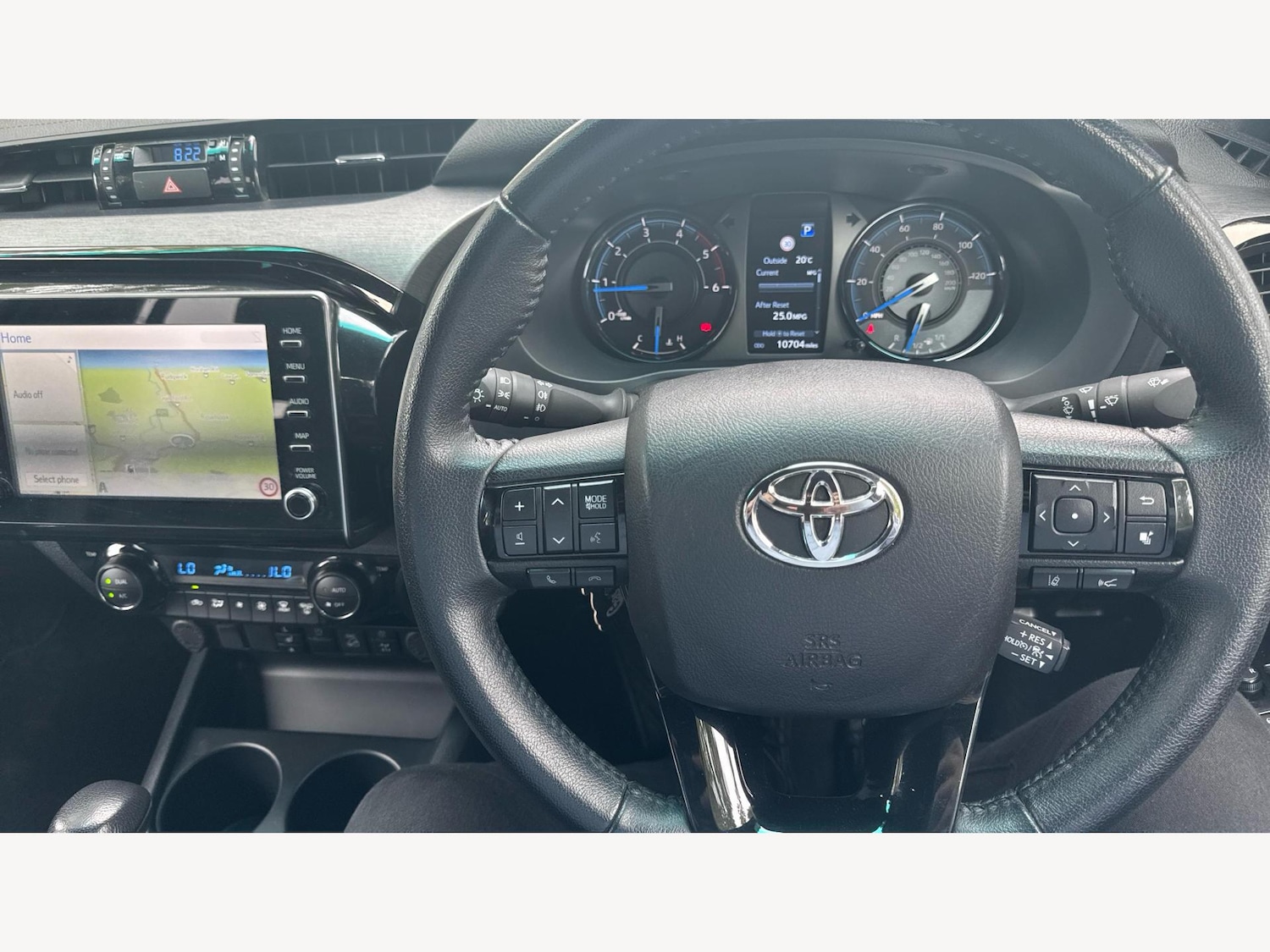 Used Toyota Hilux 2023 for sale - 77163665: Photo 10