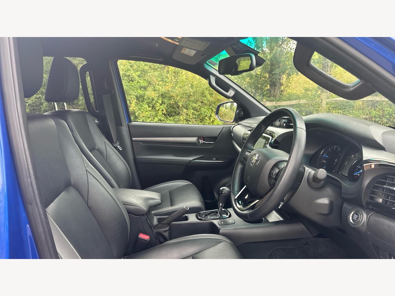 Used Toyota Hilux 2023 for sale - 77163665: Photo 13