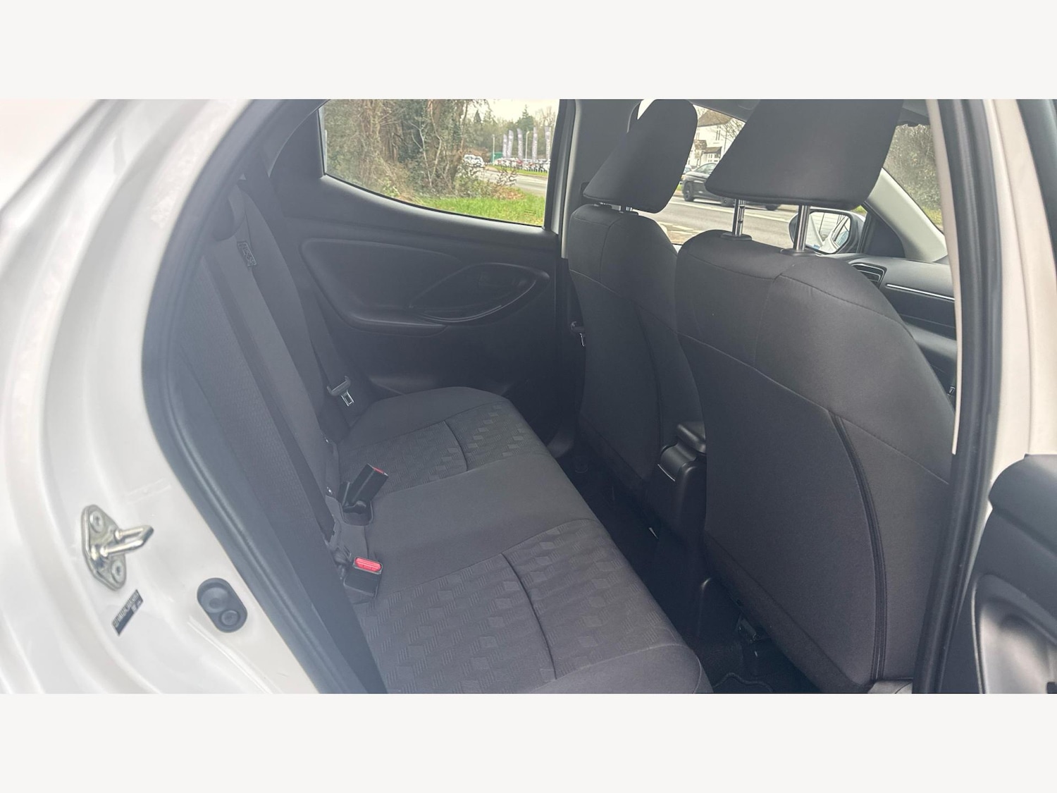 Used Toyota Yaris 2024 for sale - 77097581: Photo 14