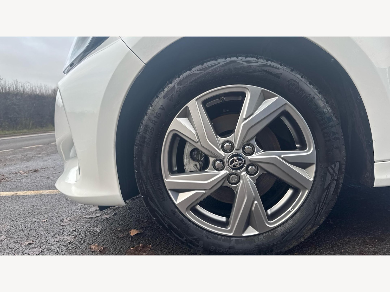 Used Toyota Yaris 2024 for sale - 77097581: Photo 20