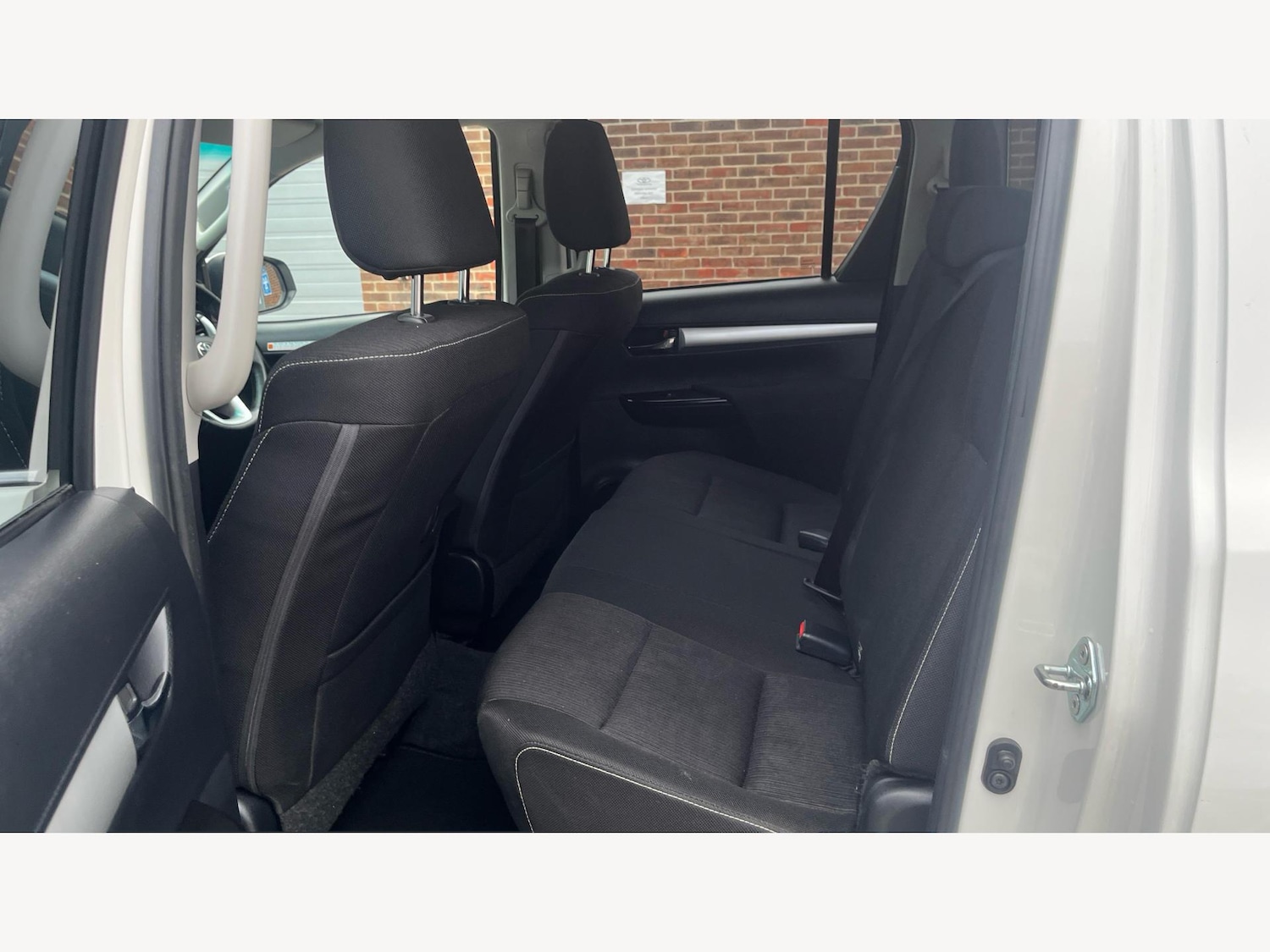 Used Toyota Hilux 2022 for sale - 76886139: Photo 15