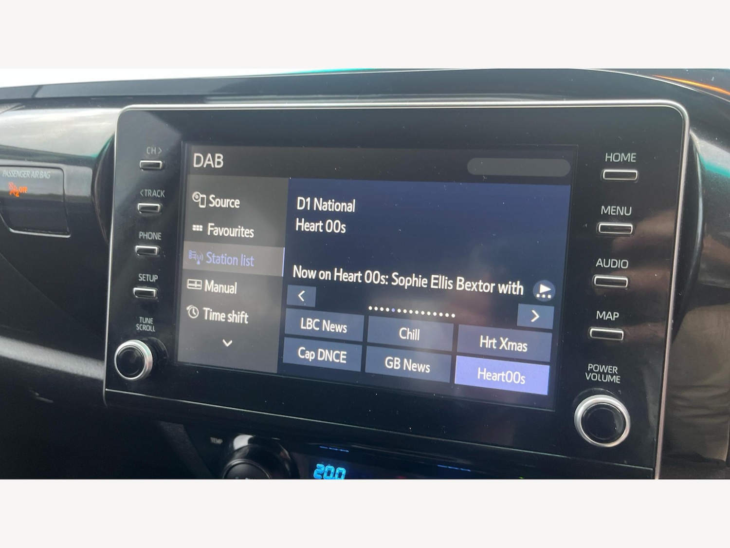 Used Toyota Hilux 2022 for sale - 76886139: Photo 24