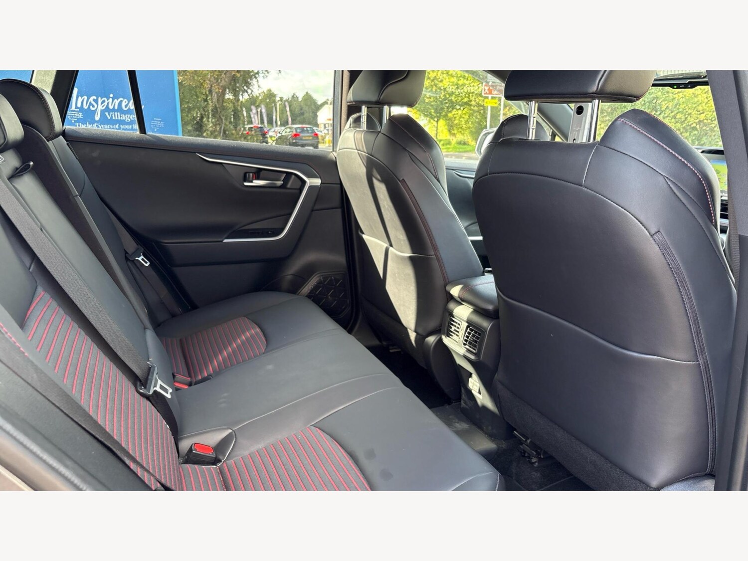 Used Toyota RAV4 2022 for sale - 76175467: Photo 14