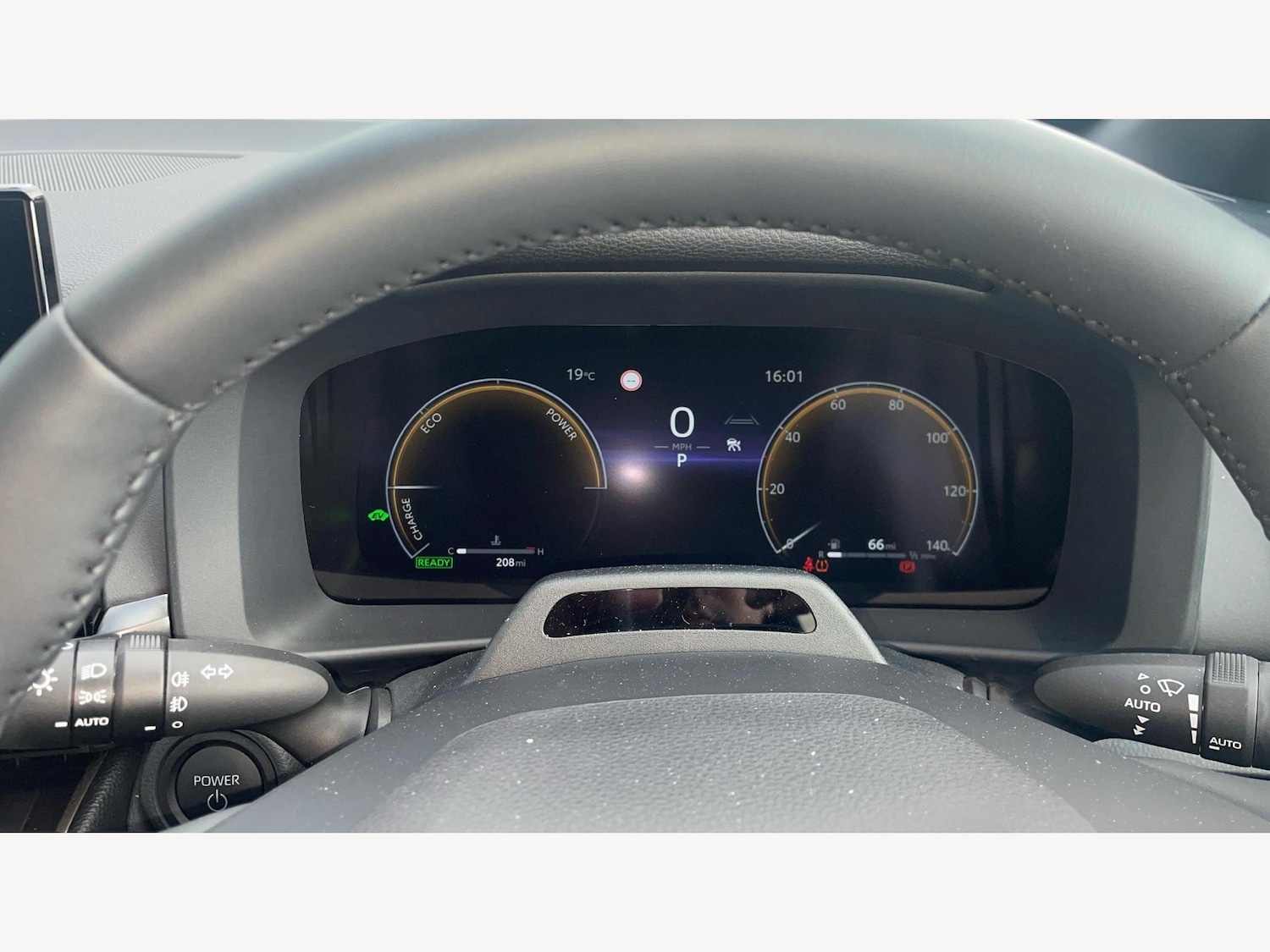 Used Toyota C-HR 2025 for sale - 77162829: Photo 11