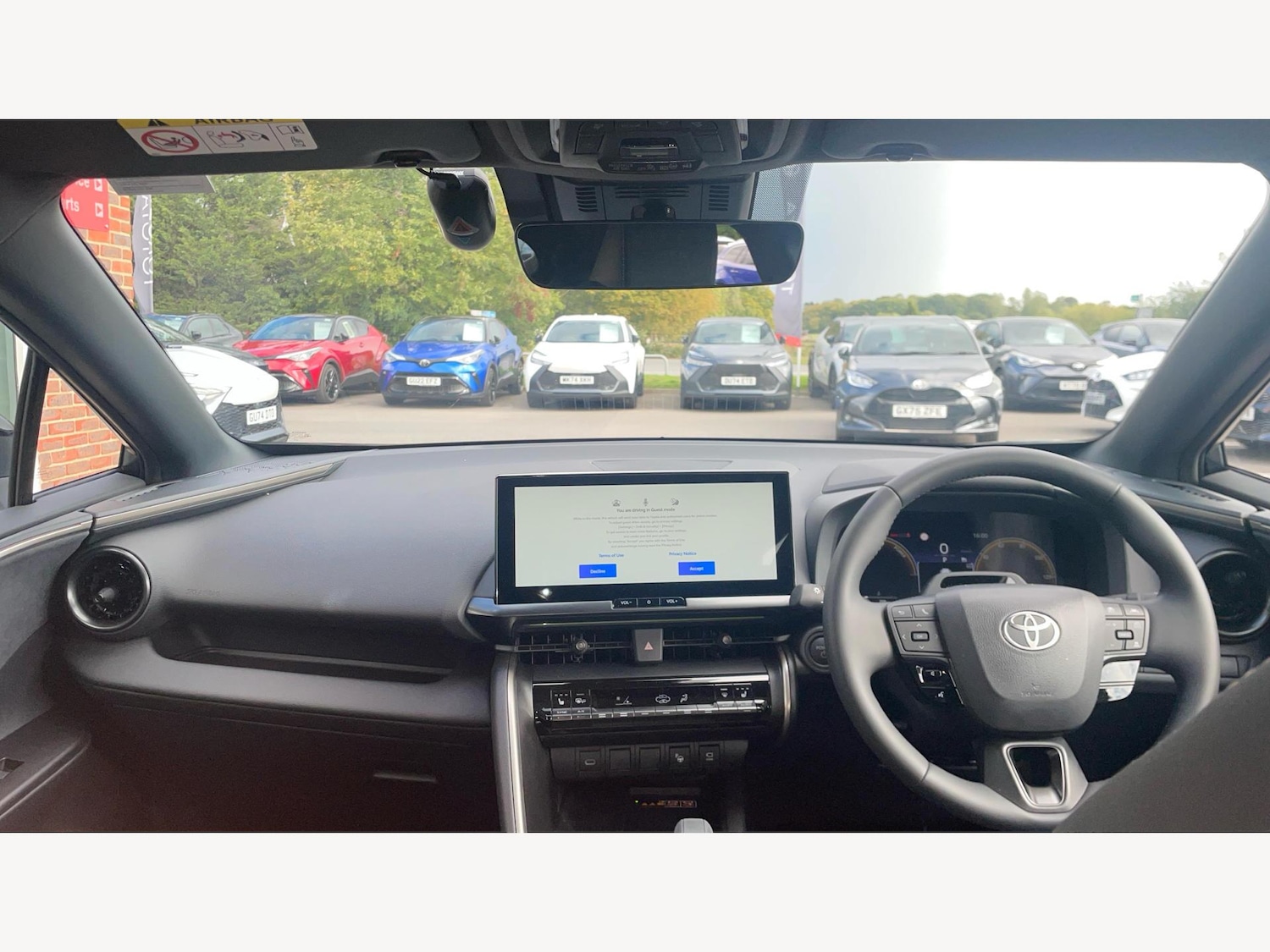 Used Toyota C-HR 2025 for sale - 77162829: Photo 7