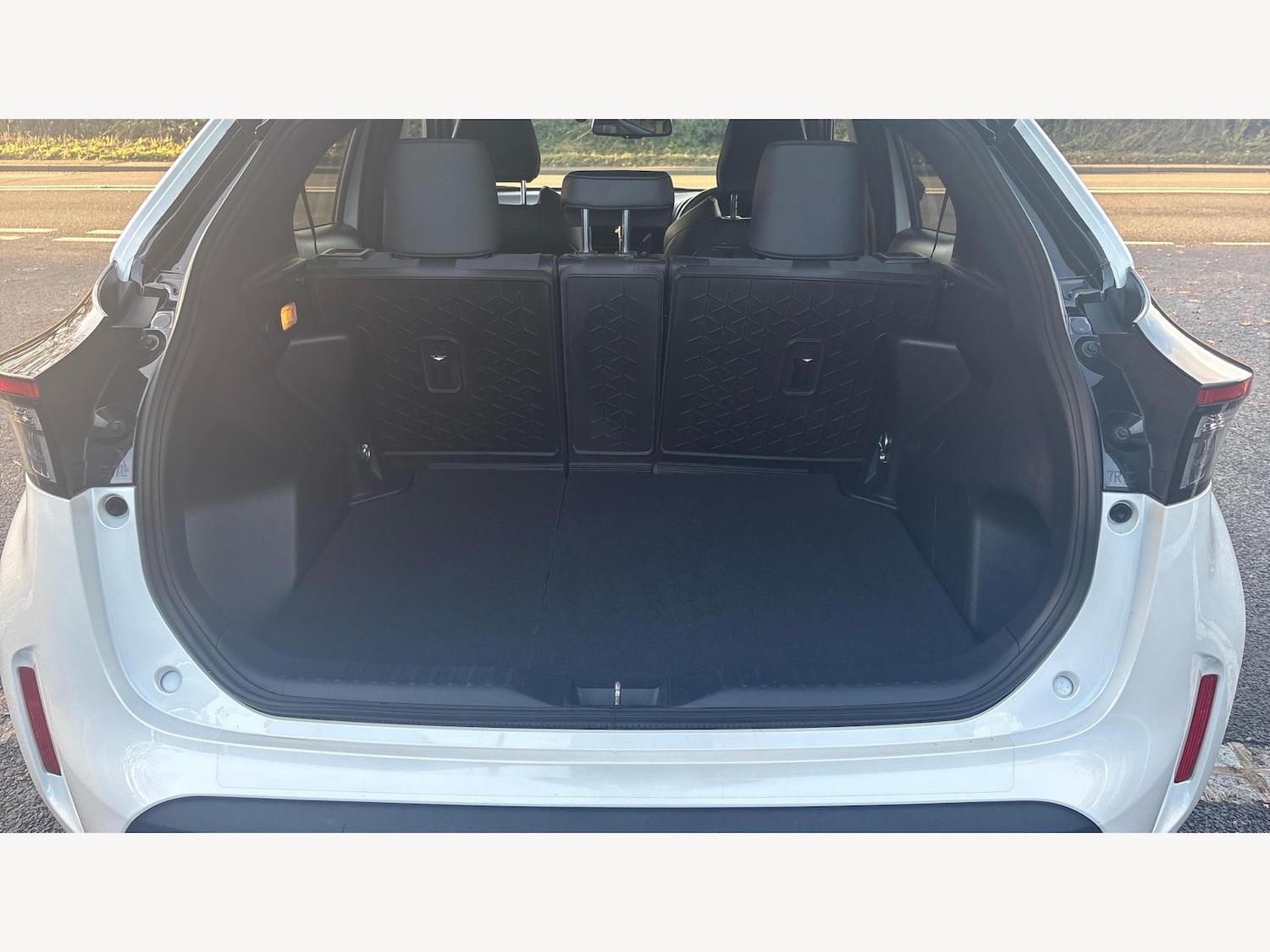 Used Toyota Yaris Cross 2022 for sale - 76936253: Photo 16