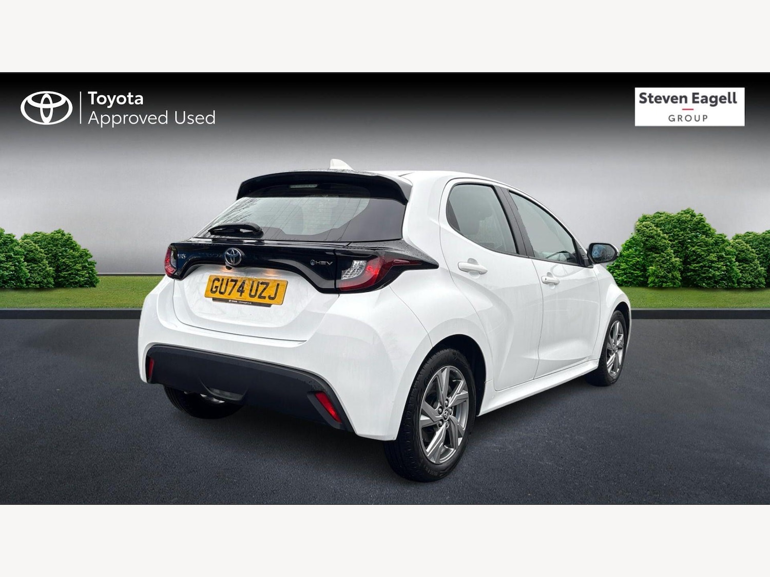 Used Toyota Yaris for sale - 77925145: Photo 2