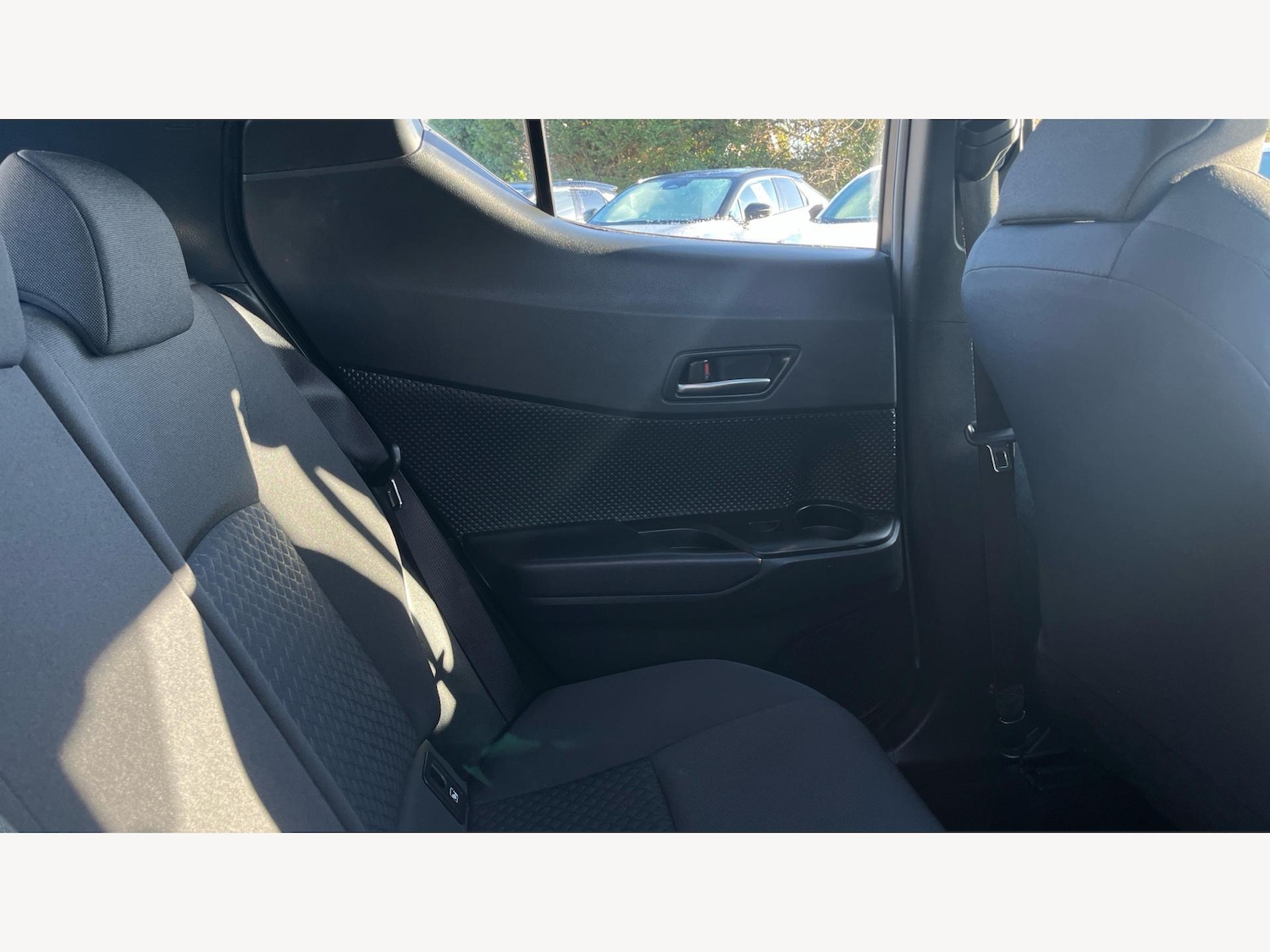 Used Toyota C-HR 2022 for sale - 76887464: Photo 14