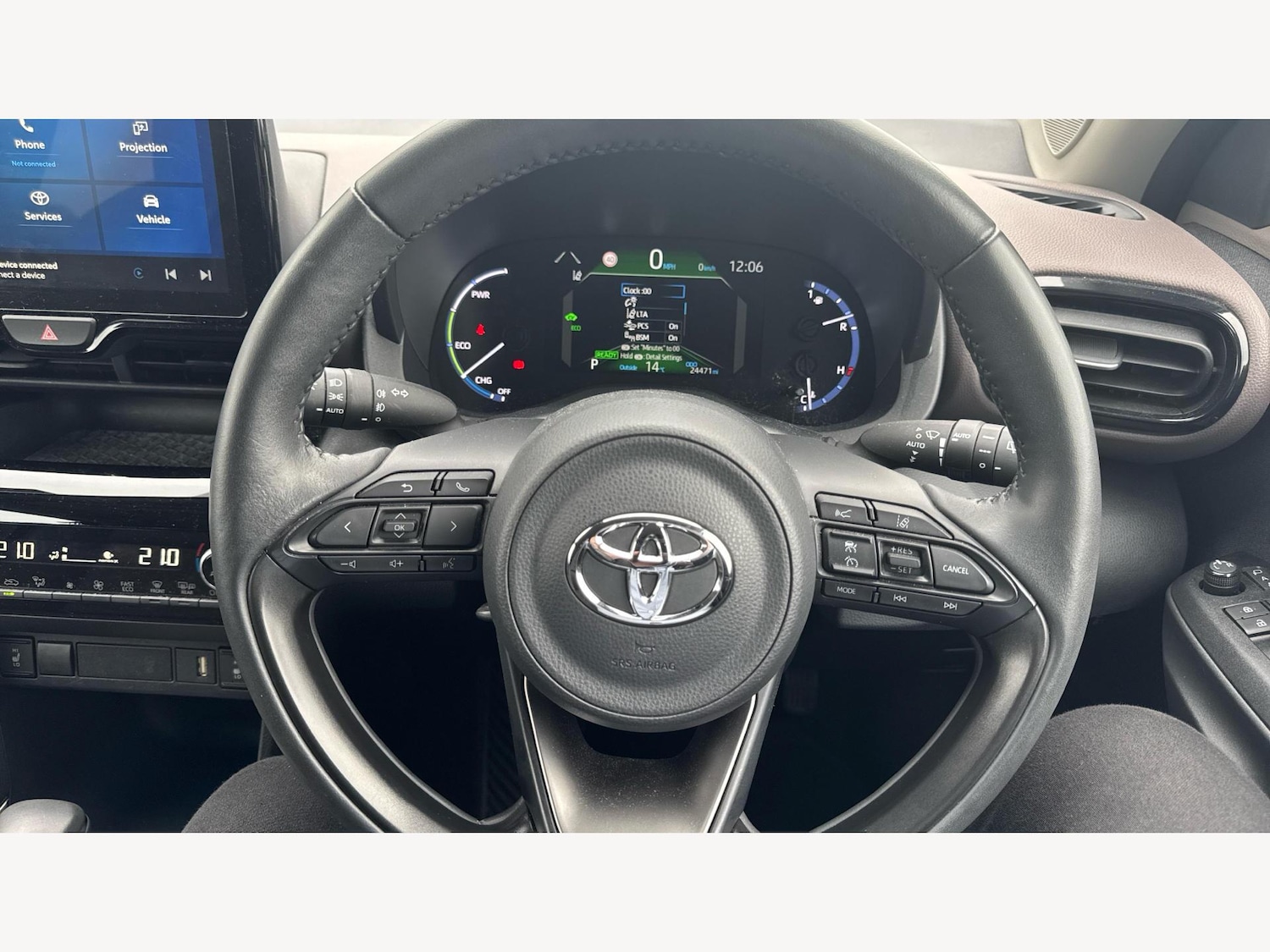 Used Toyota Yaris Cross 2023 for sale - 77082136: Photo 10