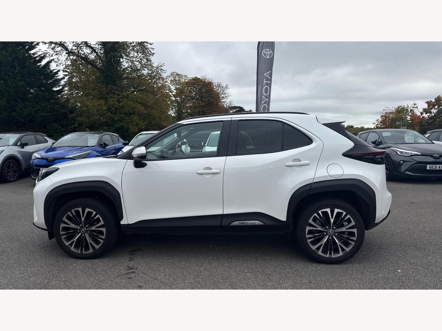 Used Toyota Yaris Cross 2023 for sale - 77082136: Photo 19